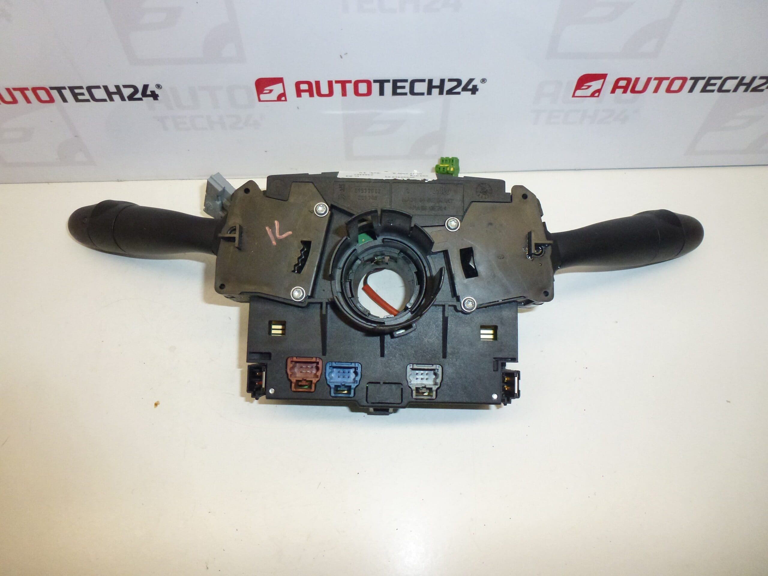 Betjeningsarm til rattet til Citroën og Peugeot 96611304XT - Billede 2