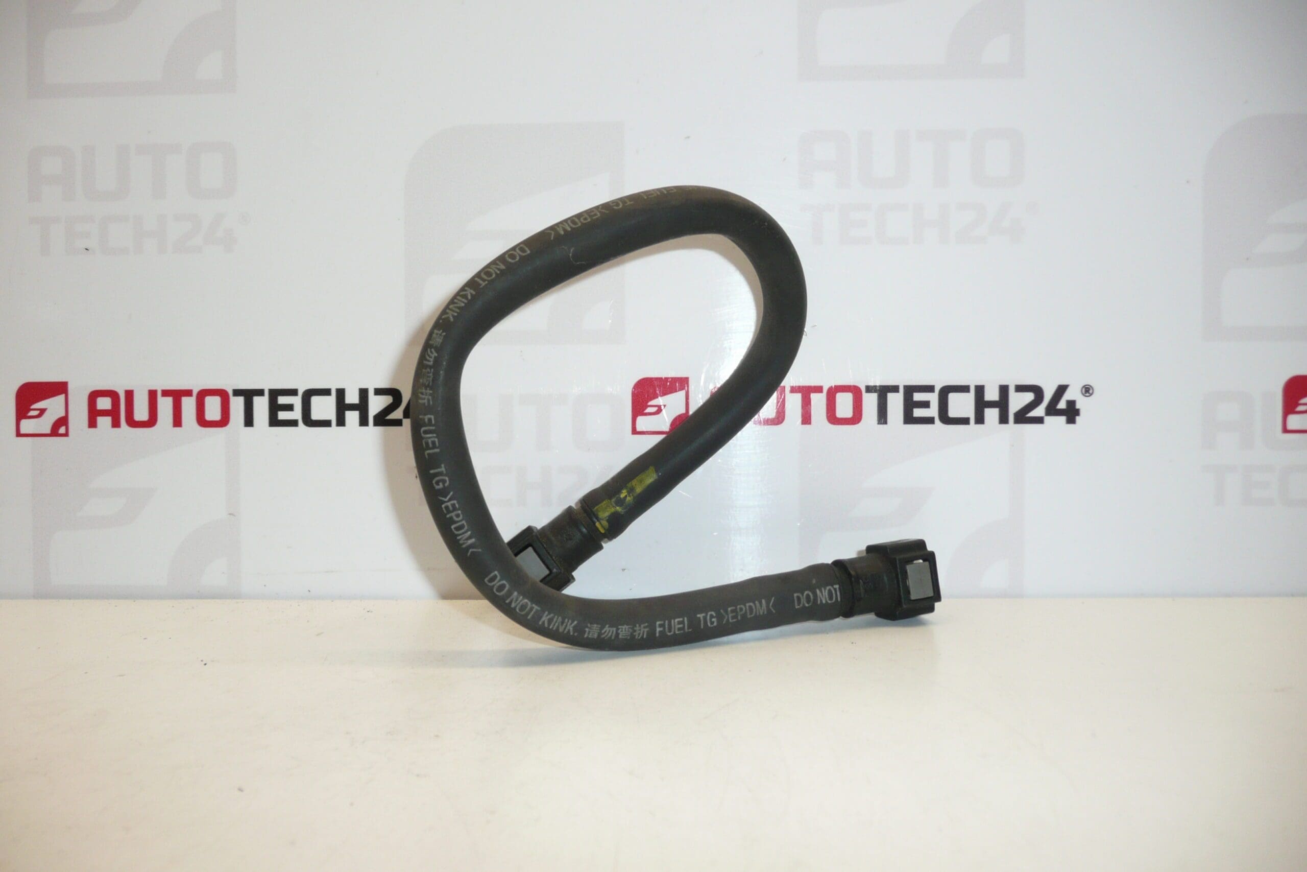 Brændstofslange Citroën Peugeot 1KR 157462