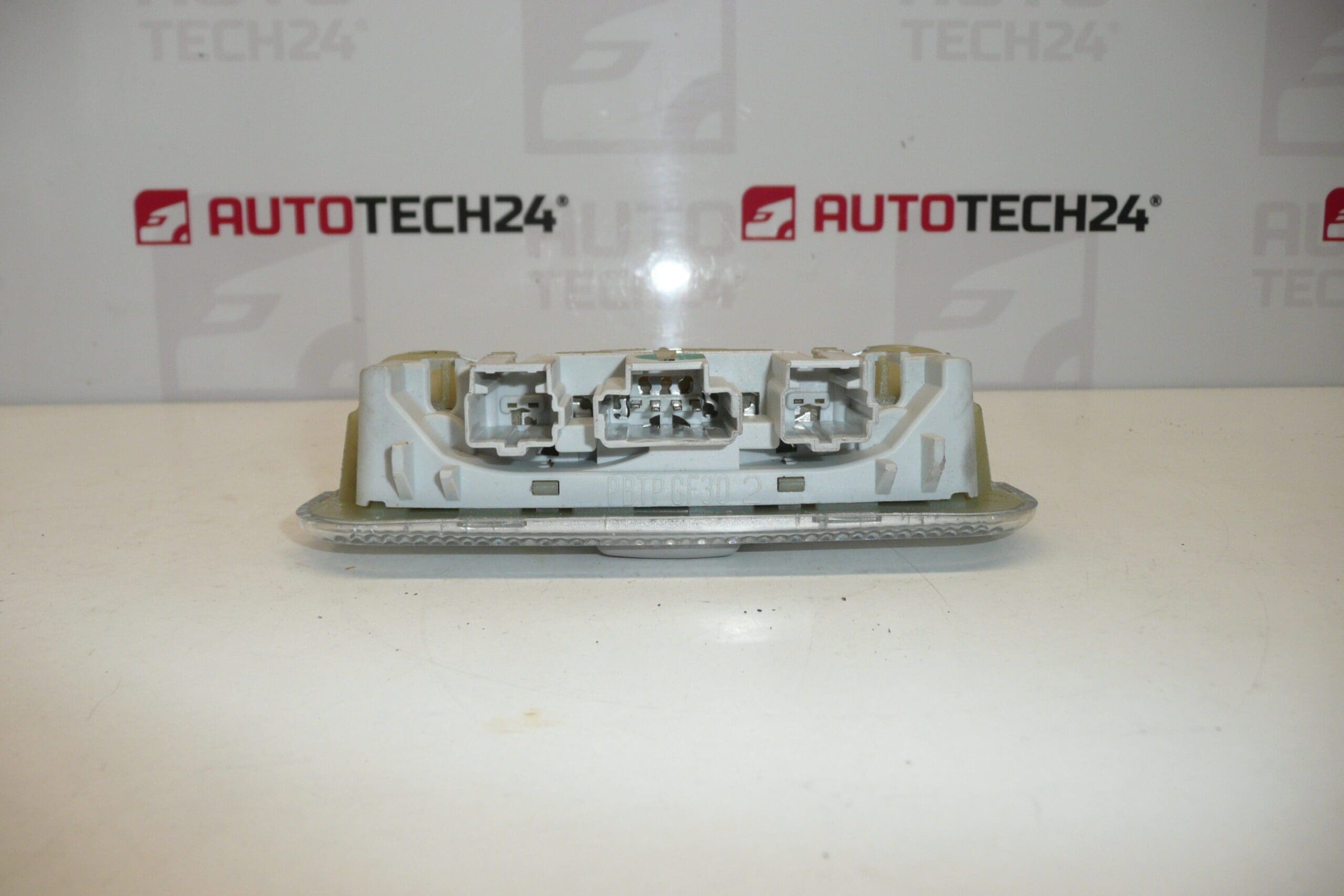 Indvendig lysbelysning Citroën Peugeot 6362N4