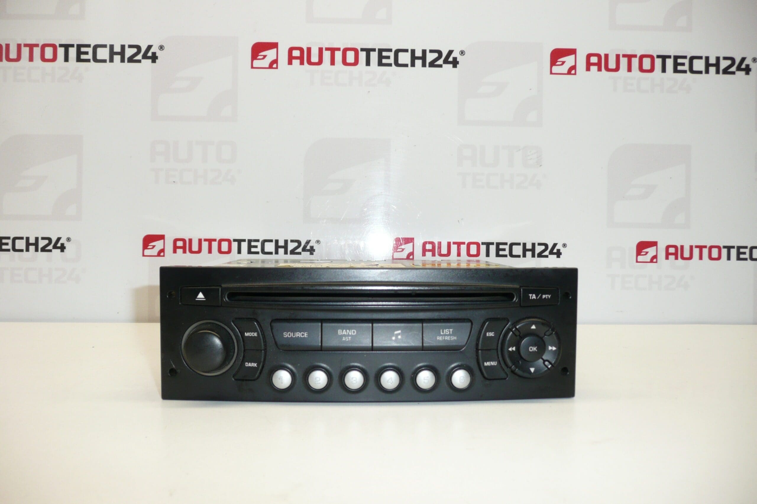 Bilradio CD Citroën Peugeot 9659139977