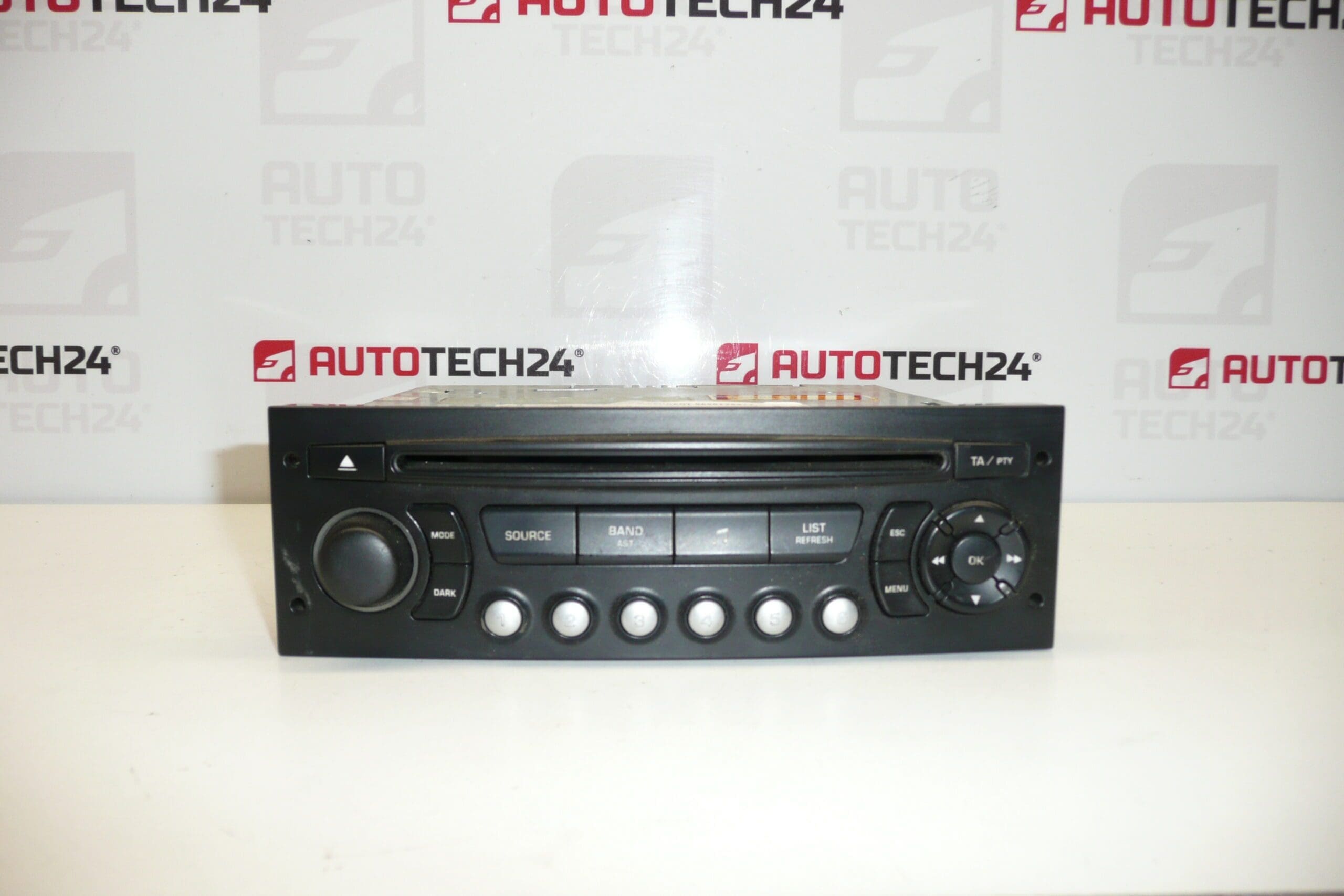 Bilradio CD Citroën Peugeot 9659138977
