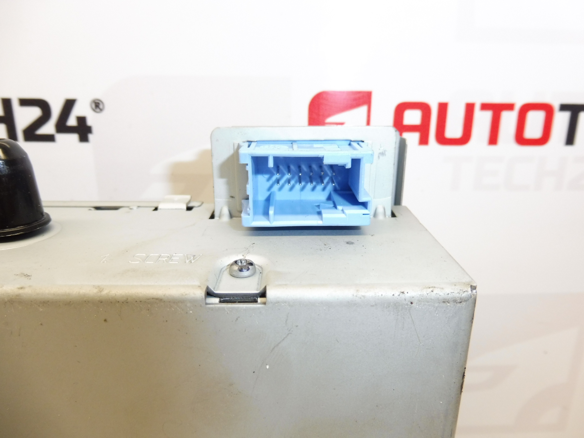 CD skifter Citroën Peugeot 9660662677 6564AH 6564RL