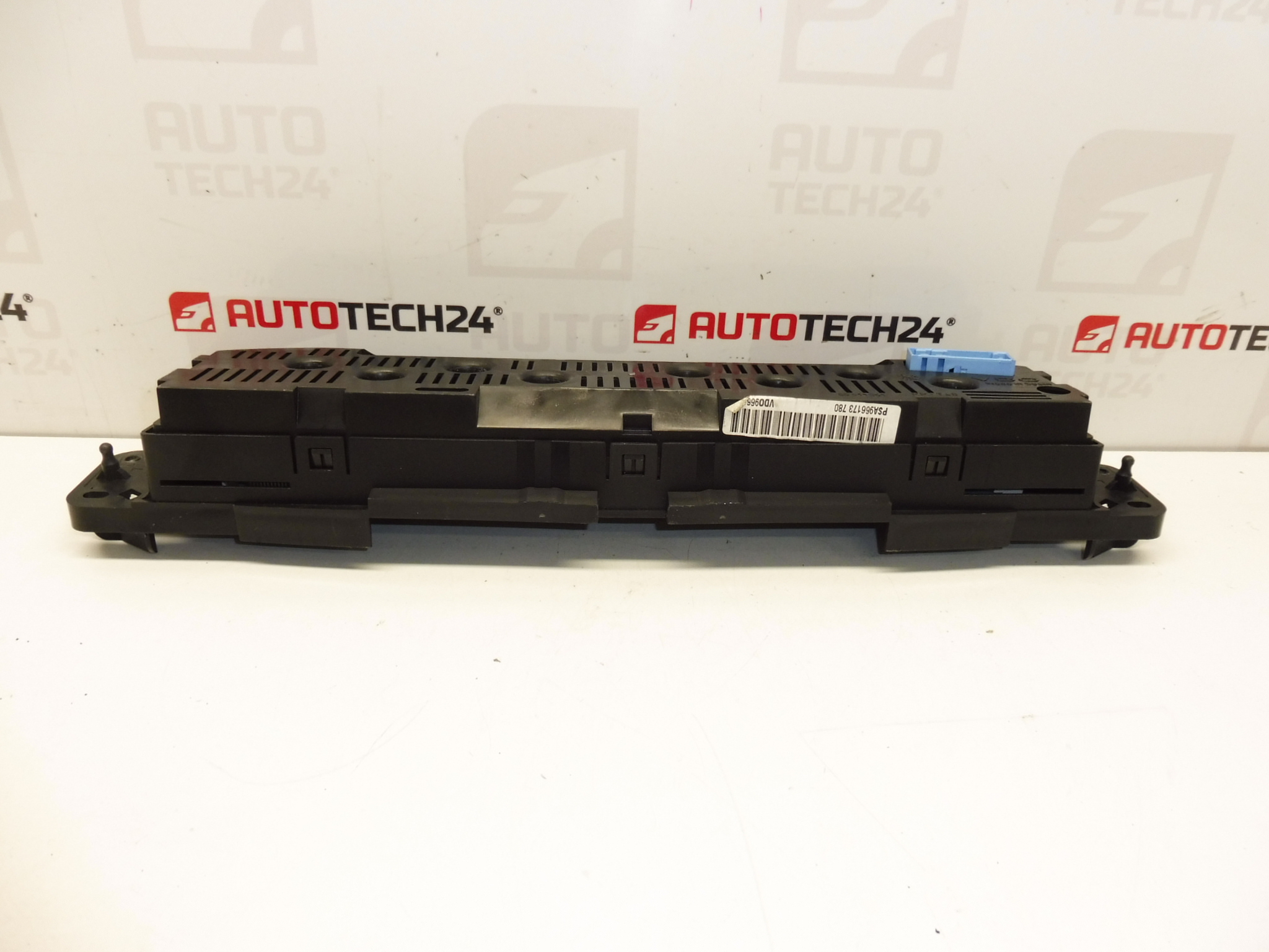 Speedometer Citroën Xsara Picasso kilometertal 201000 km 9661734780 6105G4