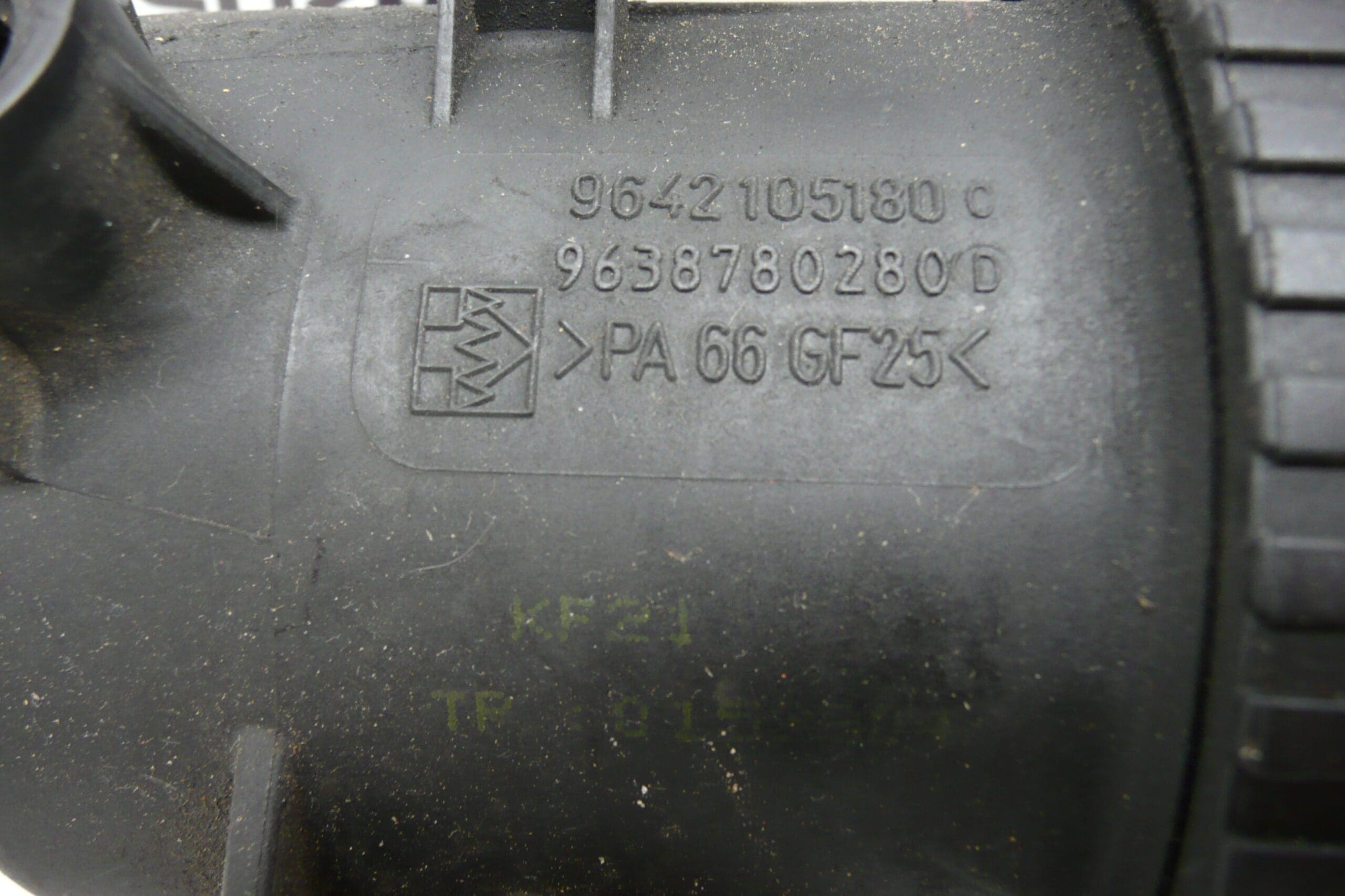 Brændstoffilterhus HDI 2 udtag 9642105180 9638780280 190430