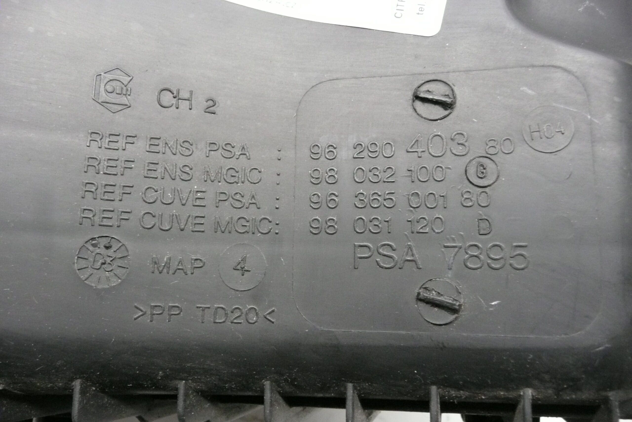 Filterboks Citroën Peugeot 2.2HDI 9629040380