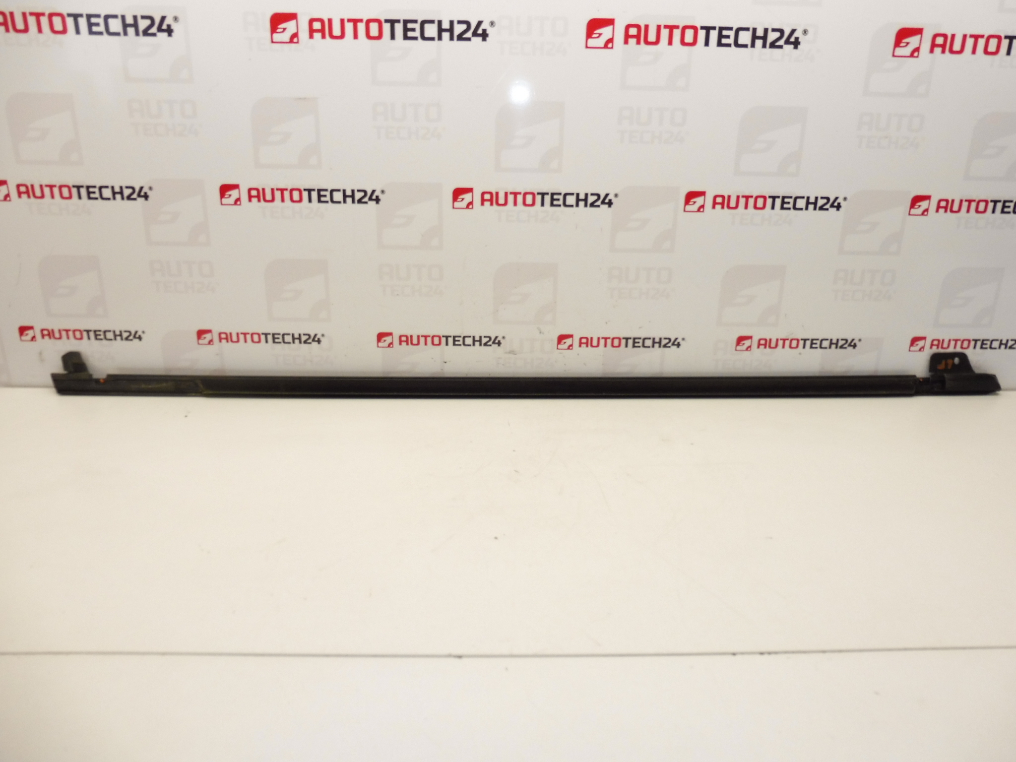 CHROME liste til venstre hoveddør Citroen C4 Picasso 9334P7