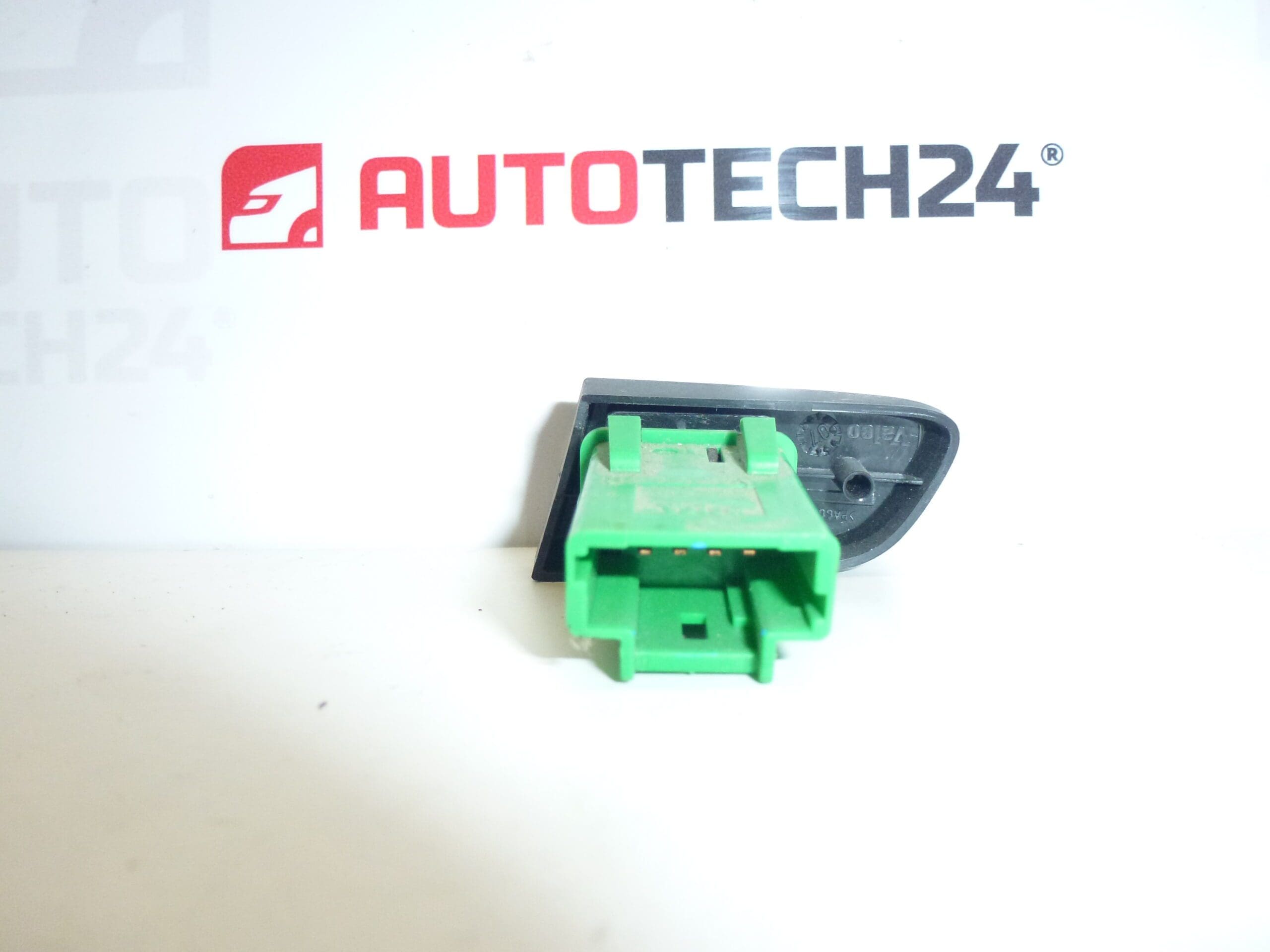 Original Citroën C1 Peugeot 107 84790-0H010 654612