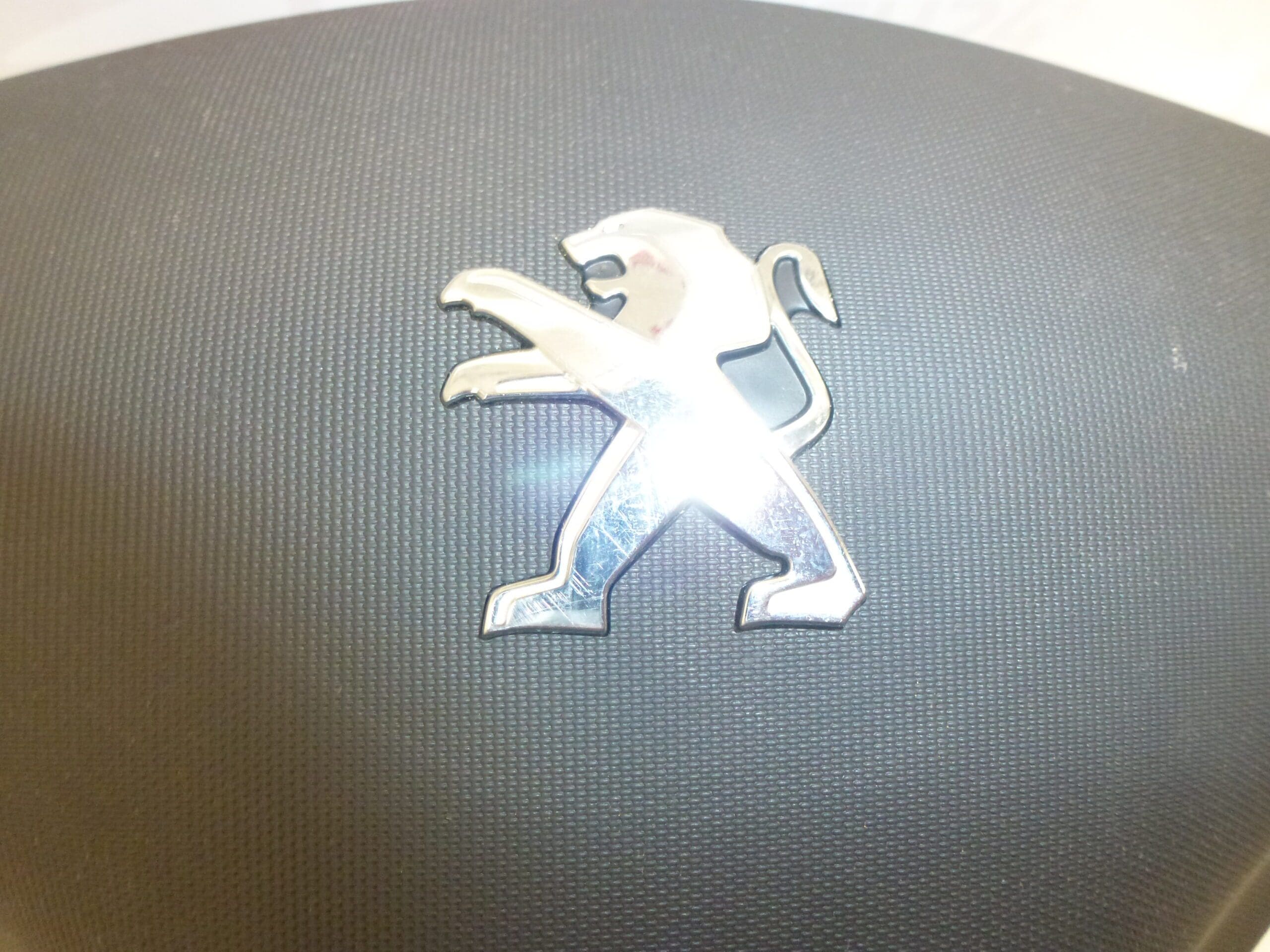 Airbag driver Peugeot 107 fra 2010 16083642ZD