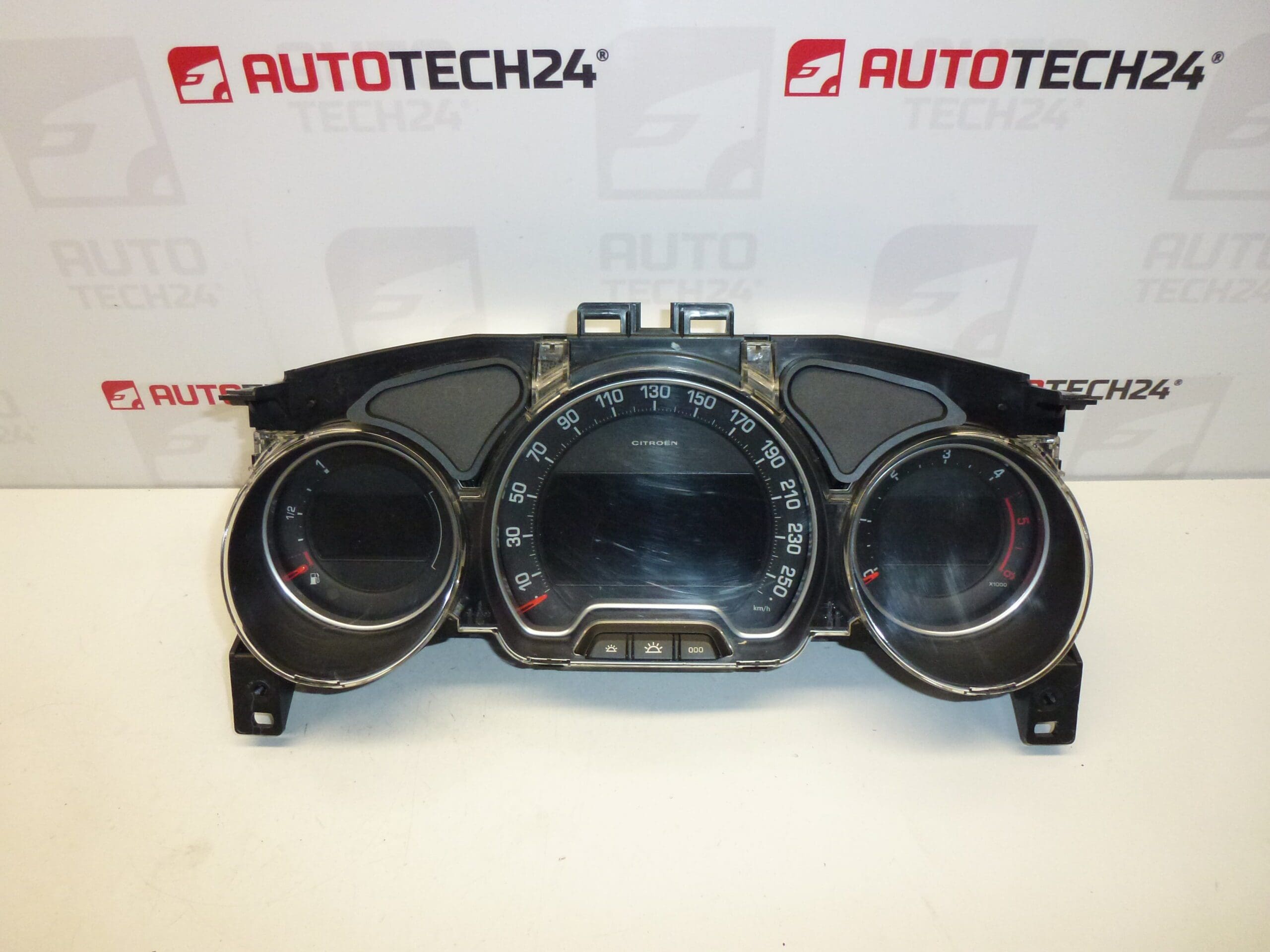 Speedometer Citroën C5 X7 kilometertal 158000km 9666324580 6103PC