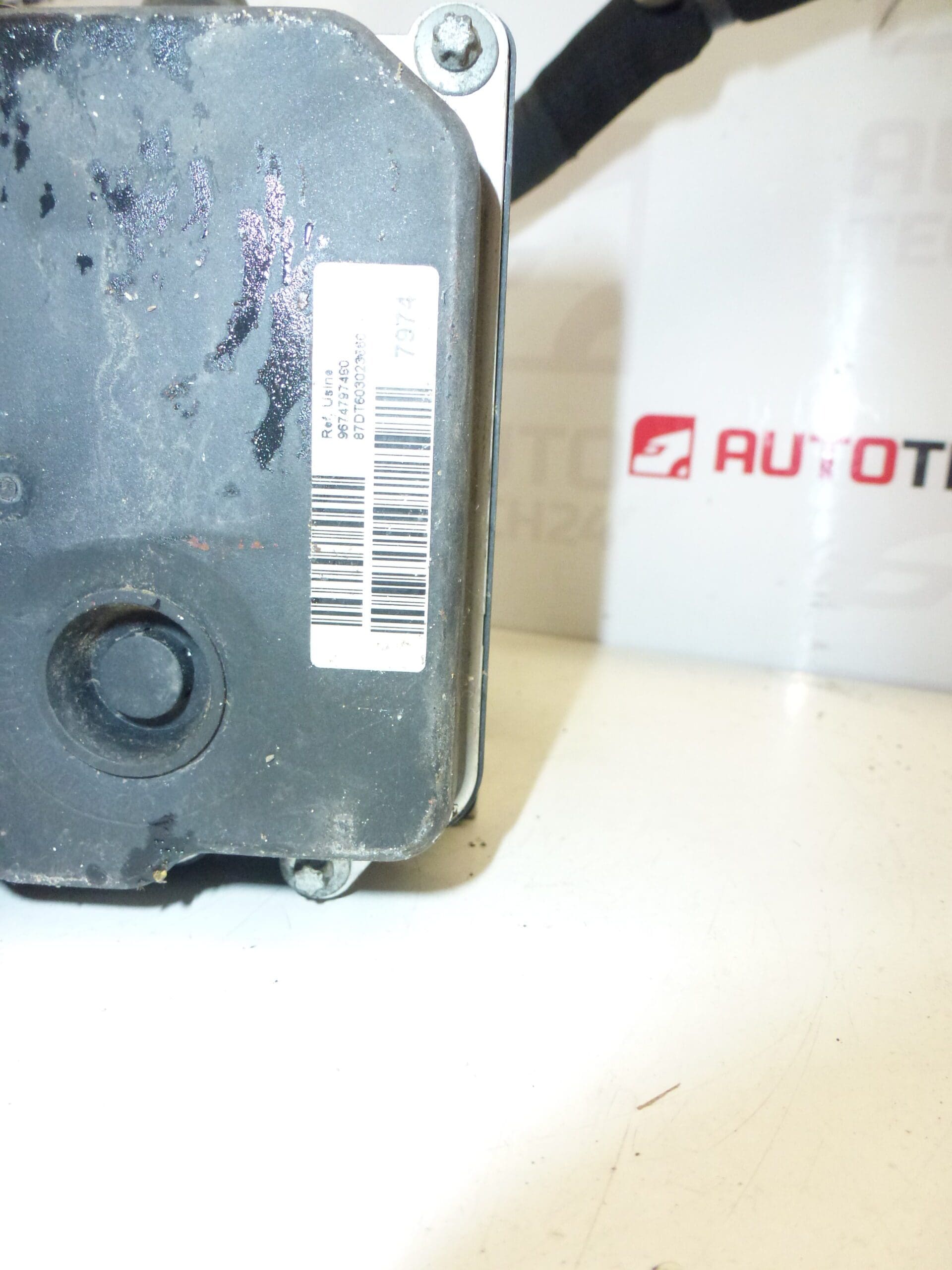 Pumpe ABS ESP Bosch Citroën C5 X7 9674797480 0265951416 4541RY