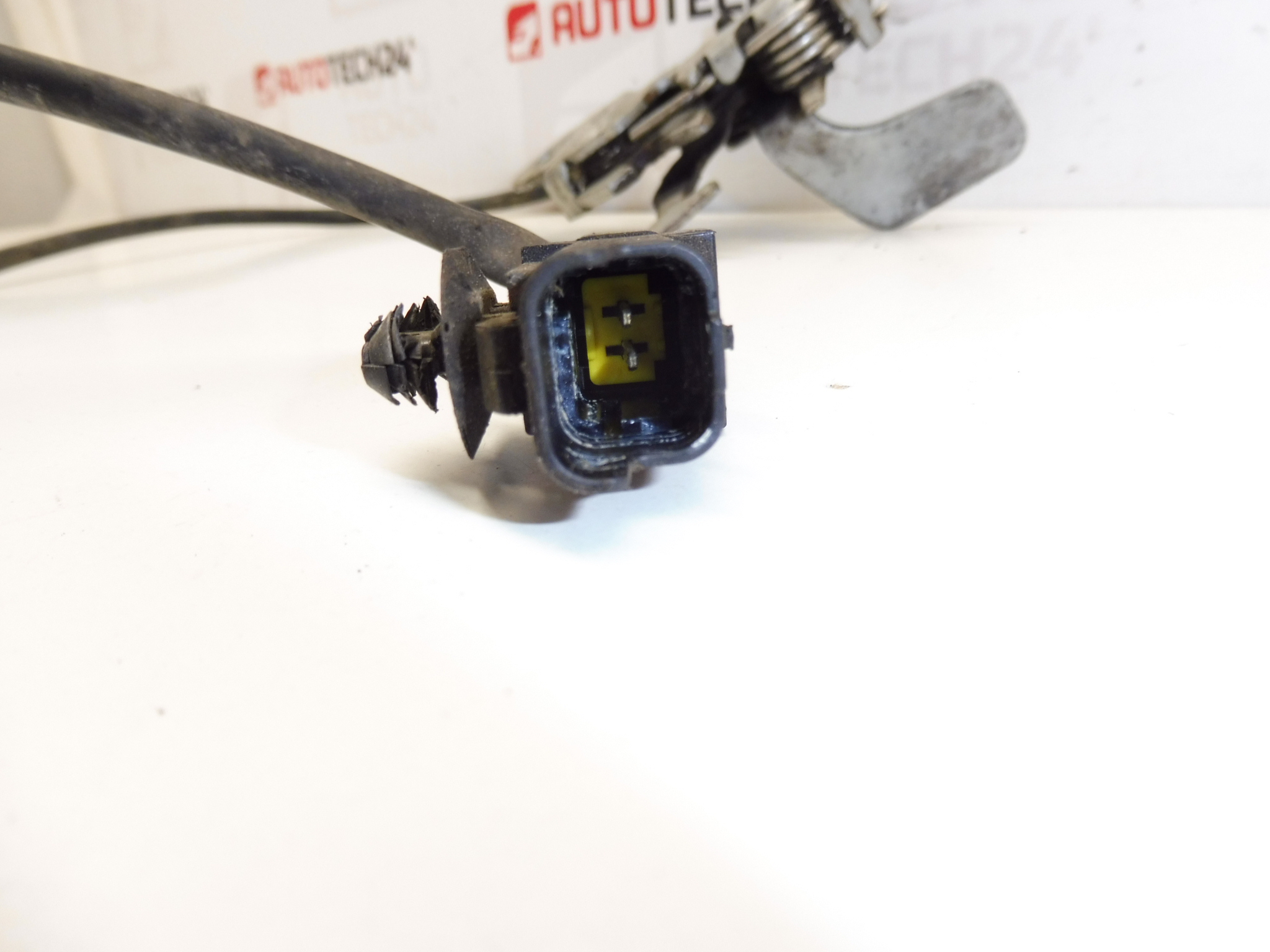 Motorhjelmlås Peugeot 607 793454