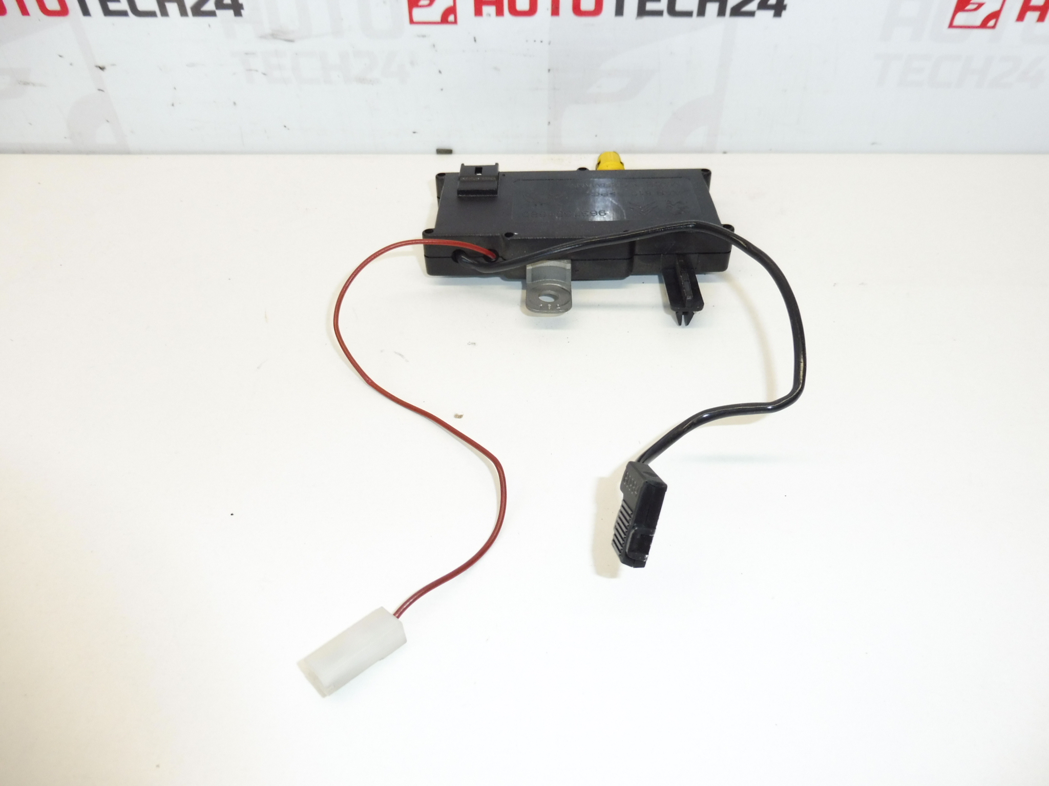 Antennemodul Peugeot 607 9637564680 6561F6