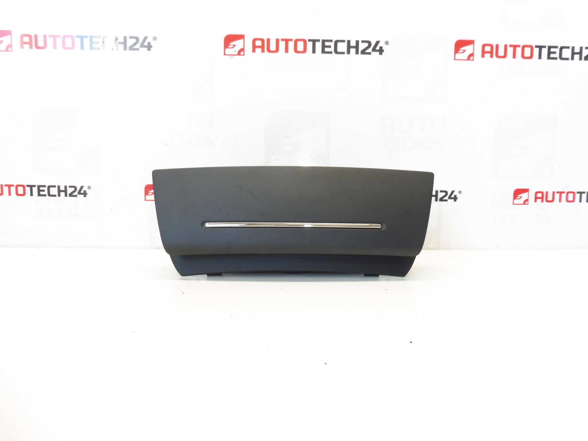 Central opbevaringsboks Citroën C5 X7 9682460077 7589YQ 7591GR