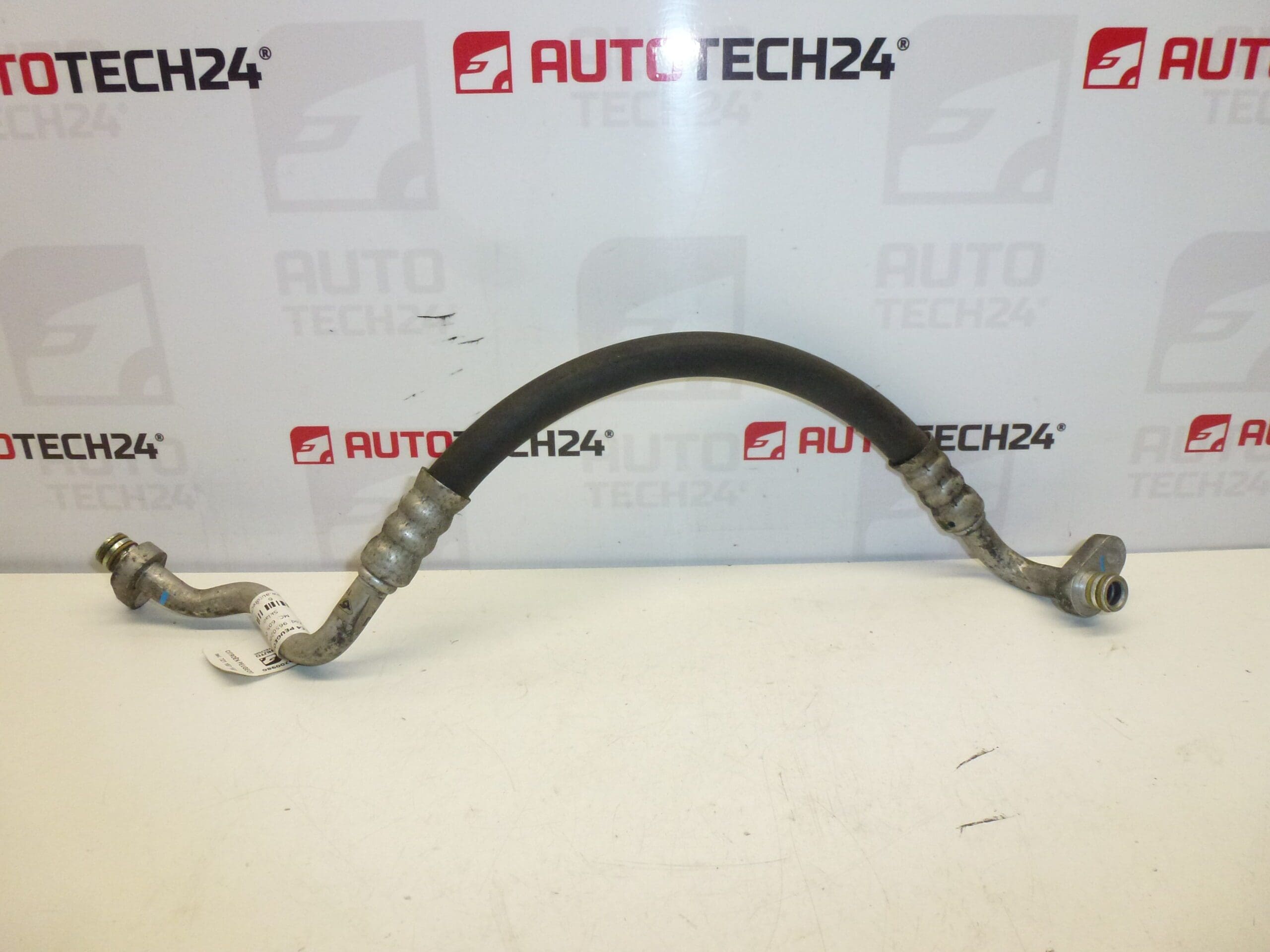 Klimarør Citroën C4 Peugeot 307 9650200980