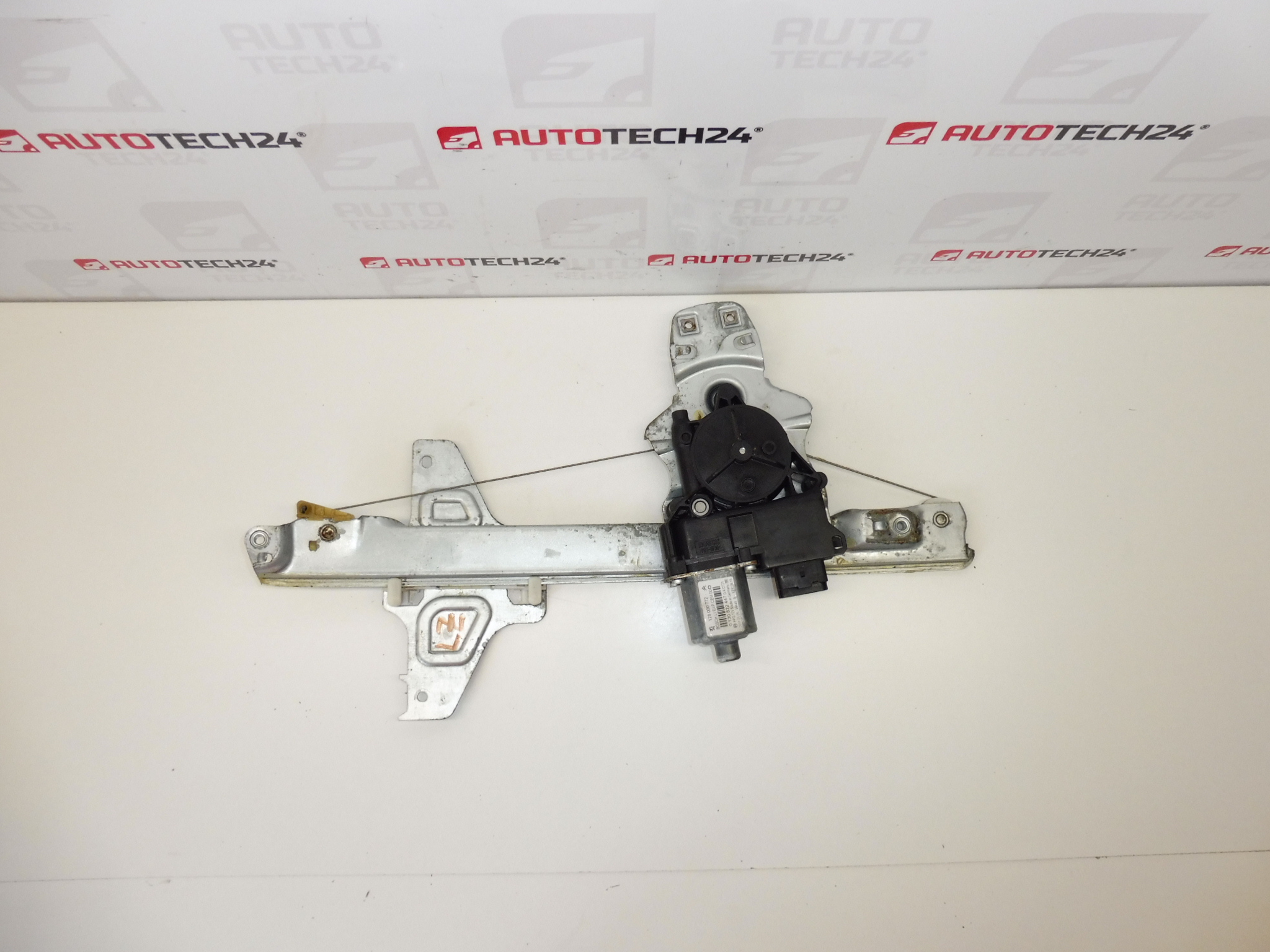 Citroën C5 X7 venstre bagrude trækmekanisme 0130822447 128000772