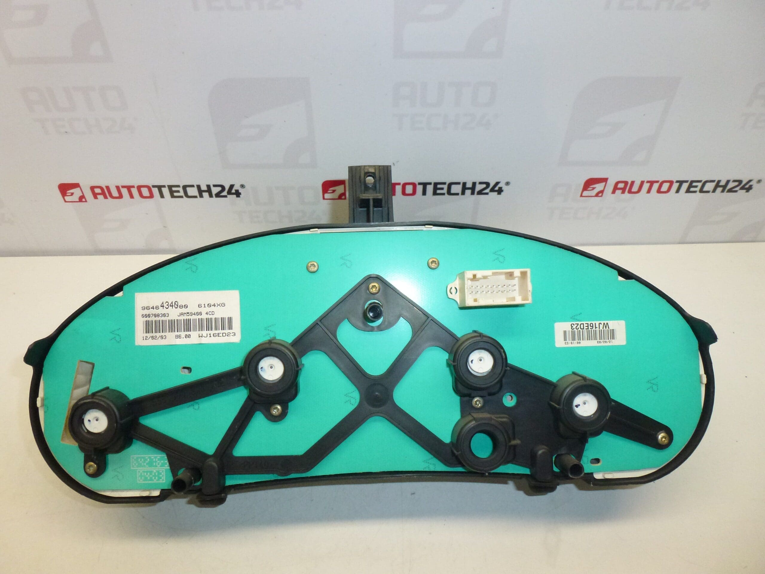 Speedometer fartpilot Citroën Peugeot 282000 km 9646434080 6105QH