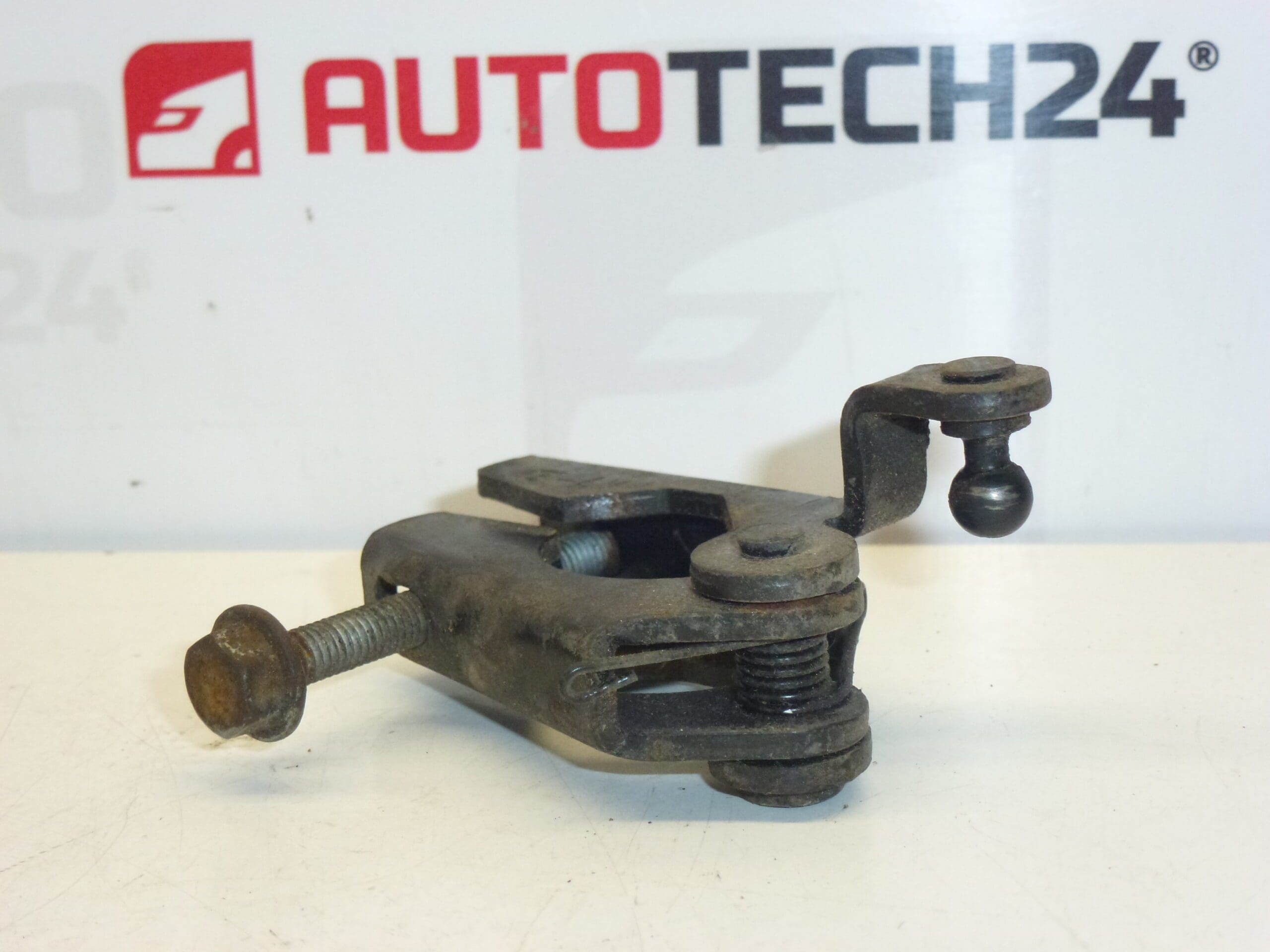 Højdesensorholder Citroën Peugeot 529126