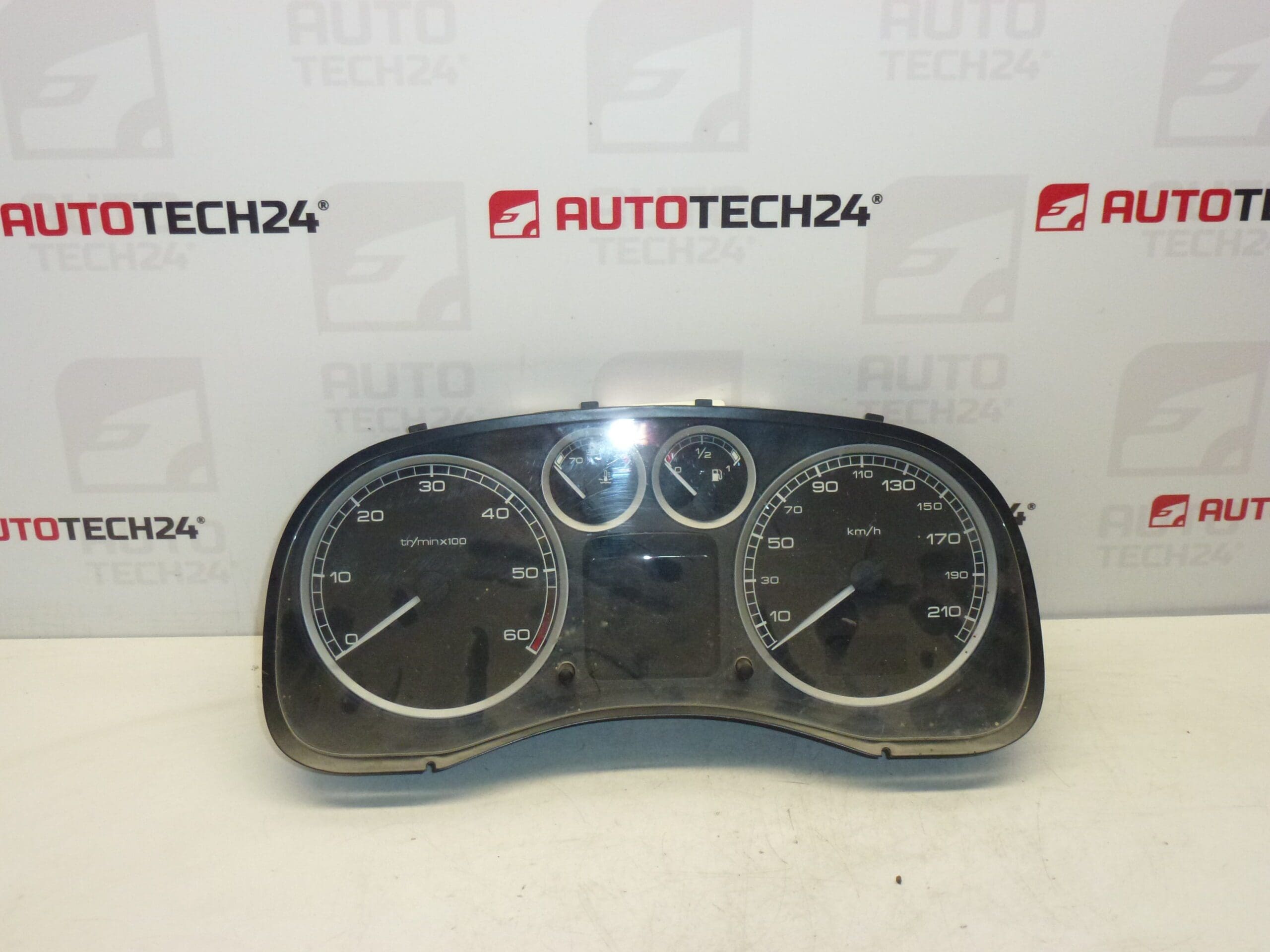 Speedometer Peugeot 307 186 tusind km 9655476580G00