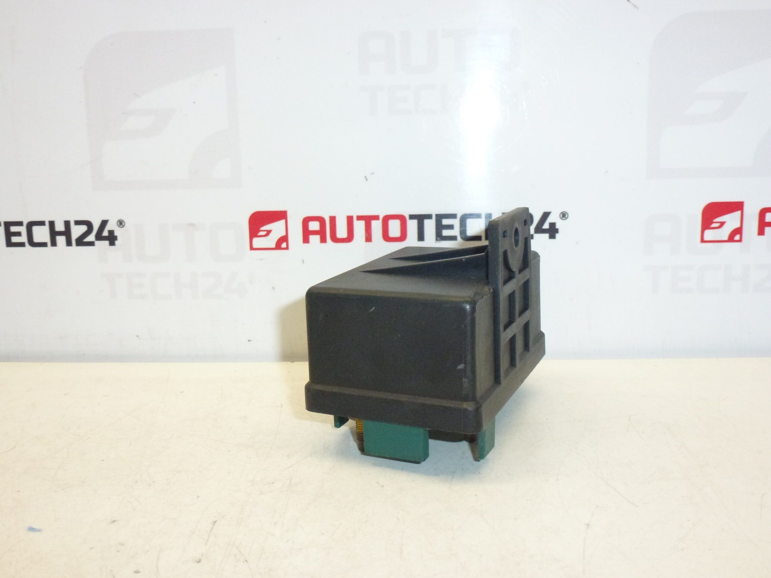 Gløderelæ NAGARES Citroën Peugeot 9616582380