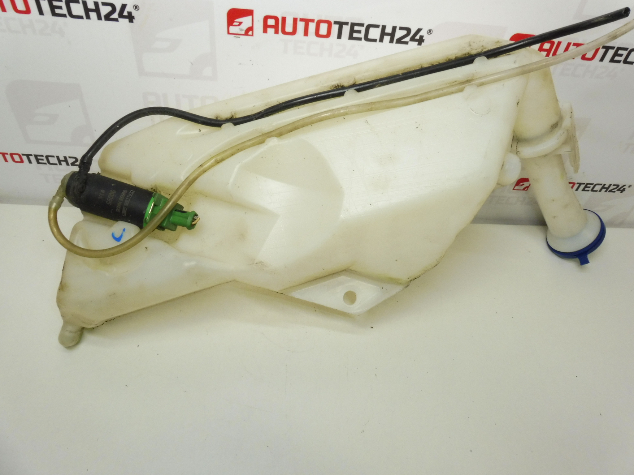 Vasketank Peugeot 206 9628747480 643195