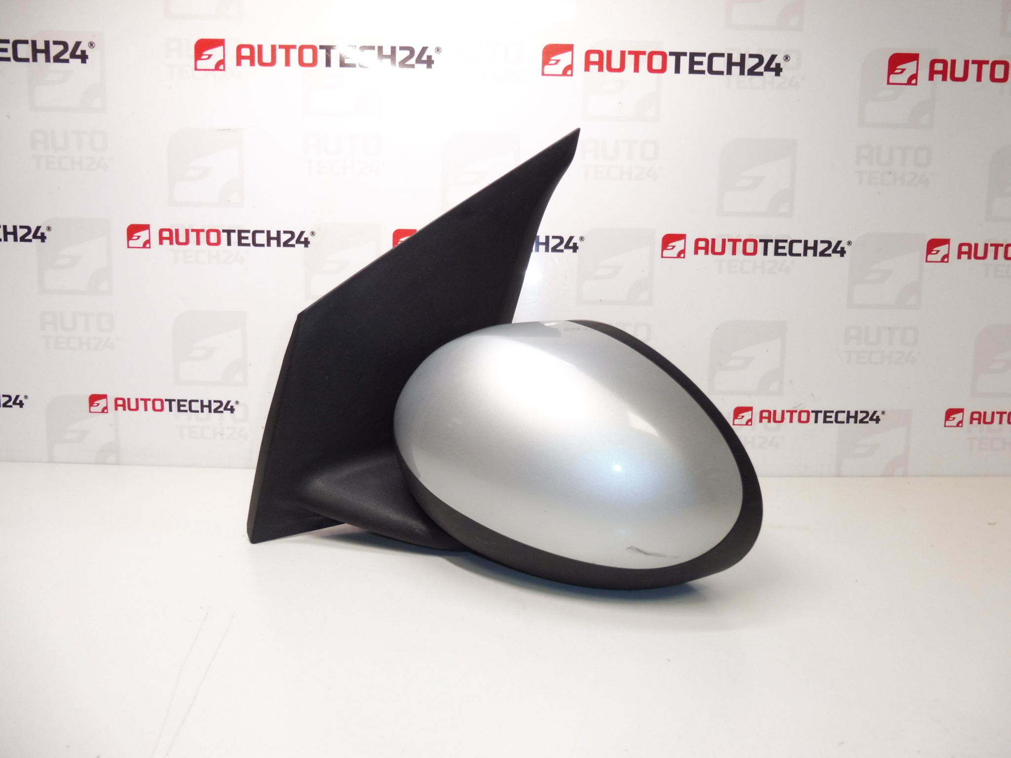 Spejl venstre sølv KTB Citroën C1 Peugeot 107 87940-0H010 8149YE