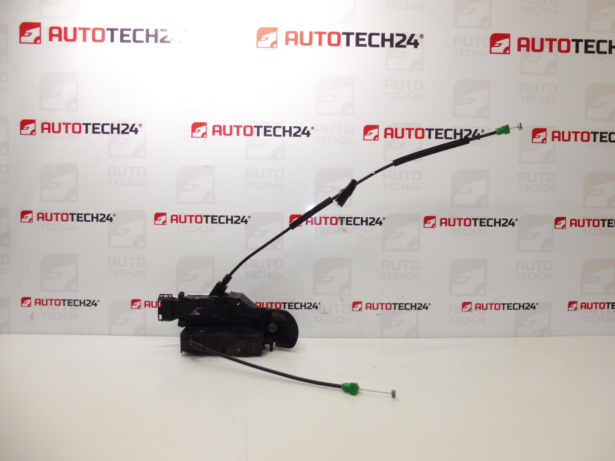 Venstre fordørslås Citroën C3 Picasso 9135FR