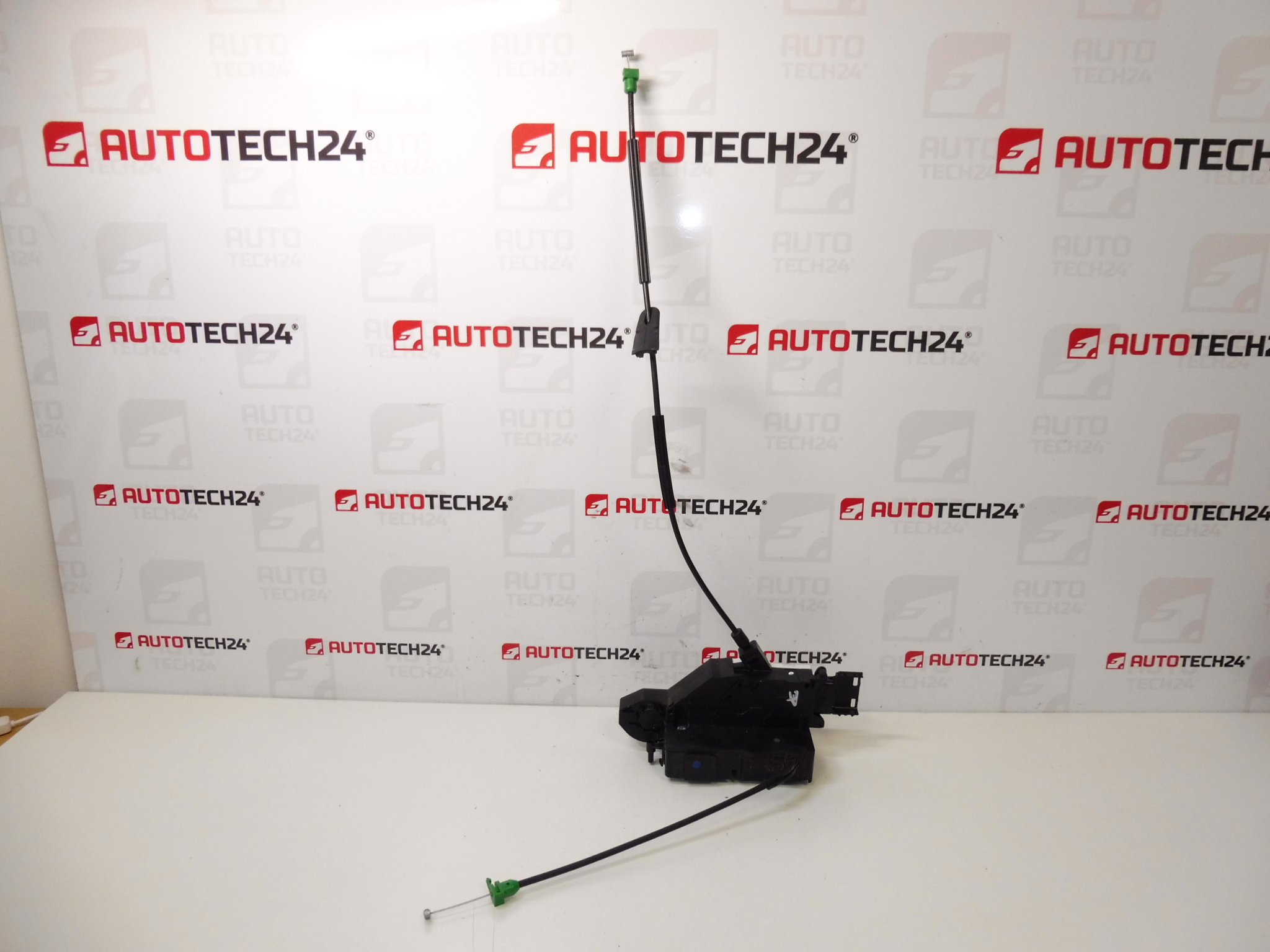 Højre fordørslås Citroën C3 Picasso 9136FH