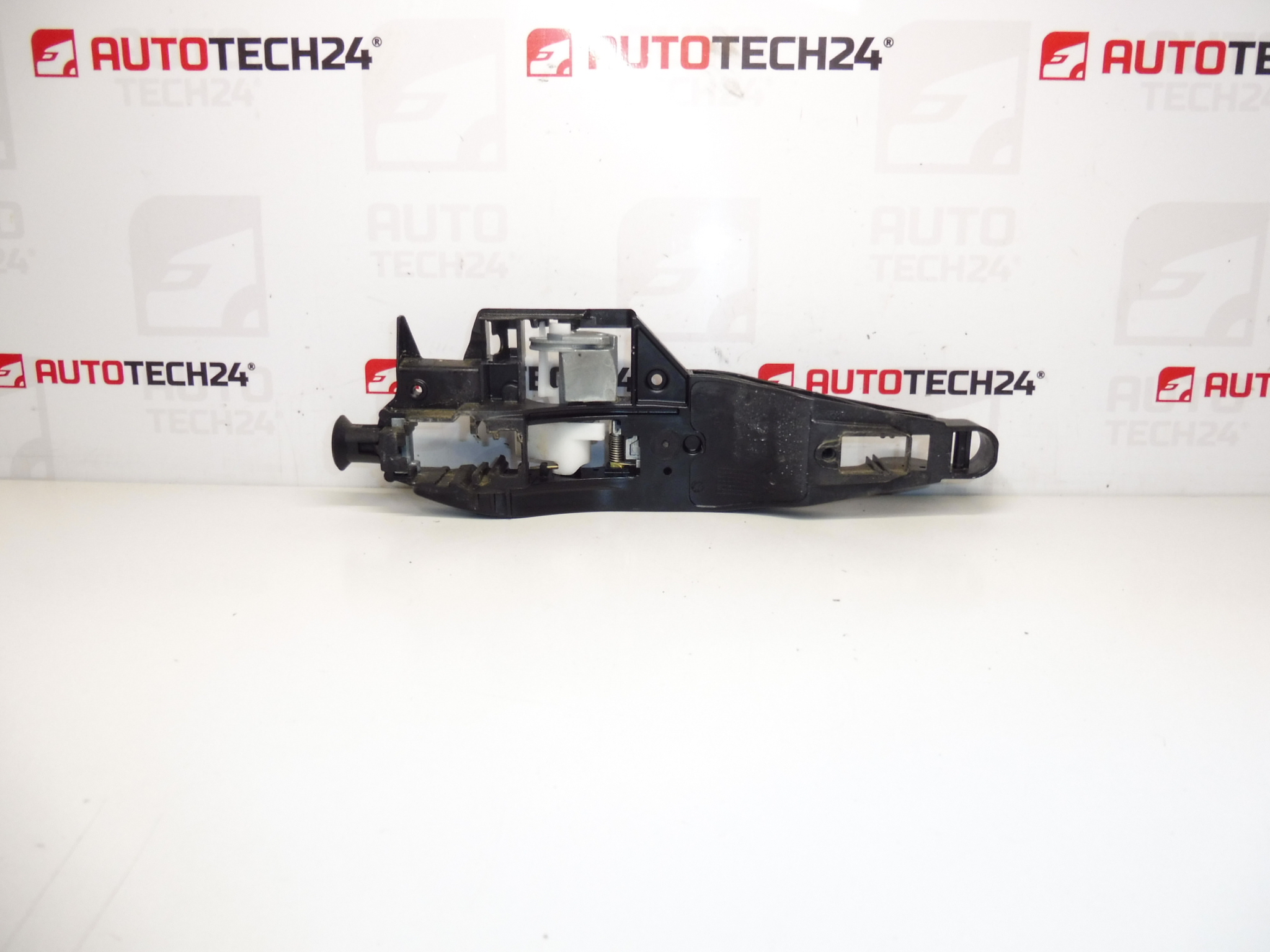 Citroën C3 Picasso højre bagdørshåndtagsmontering 9109E7
