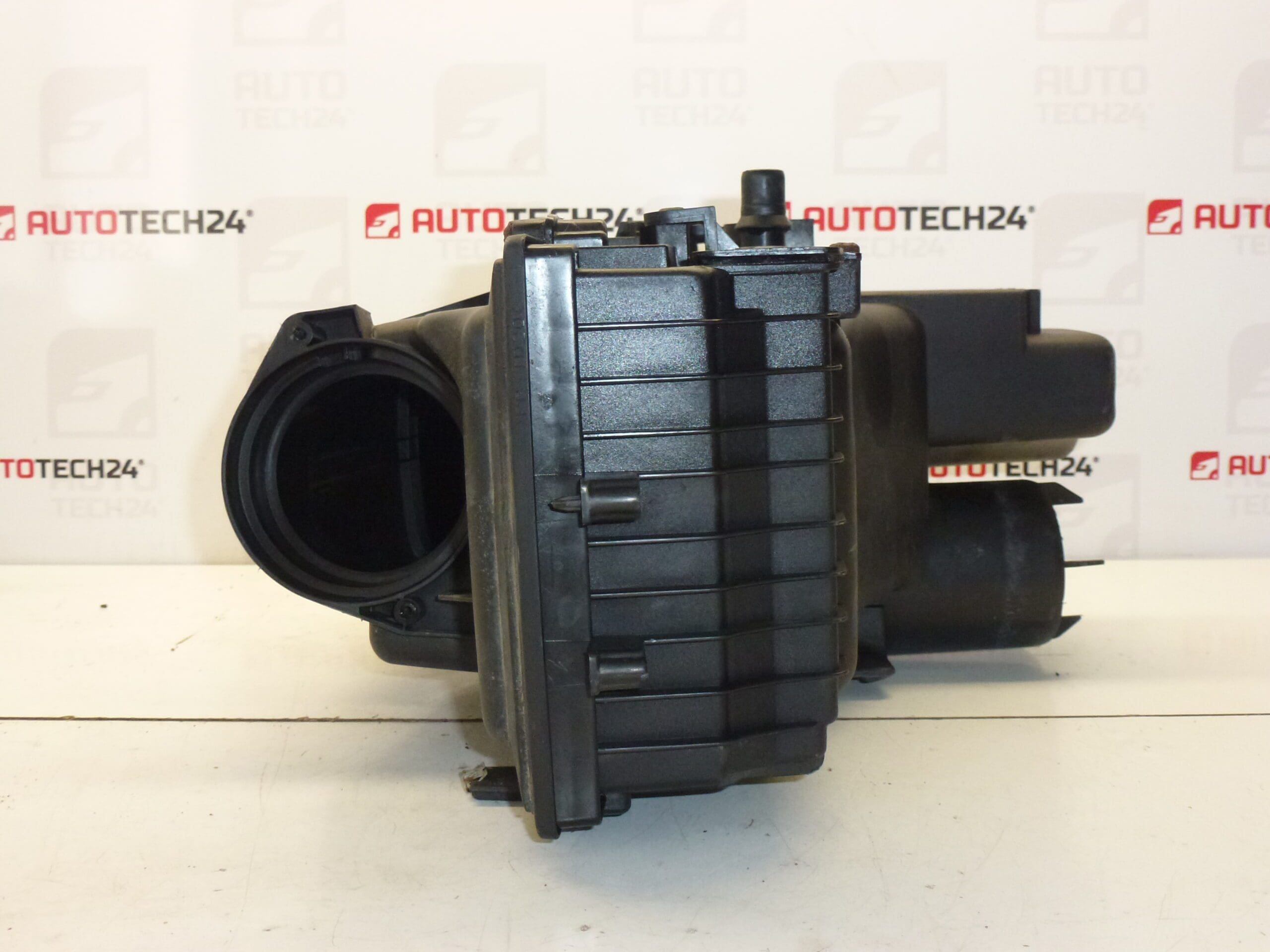 Filterboks Citroën Peugeot 2.0 og 2.2 HDI 9640454480 1427J3