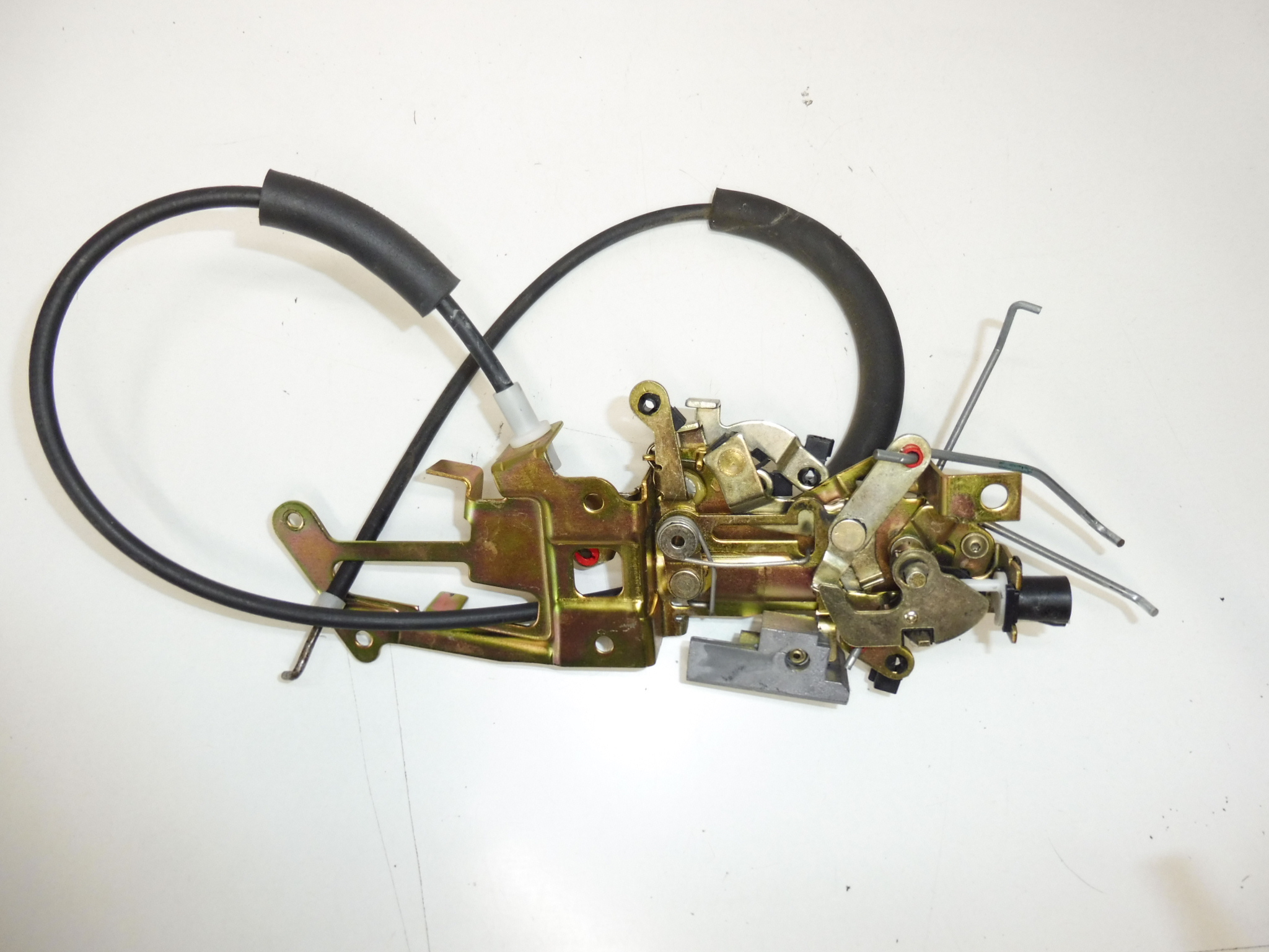 Venstre bagdørslås Citroën Peugeot Partner 9138F6