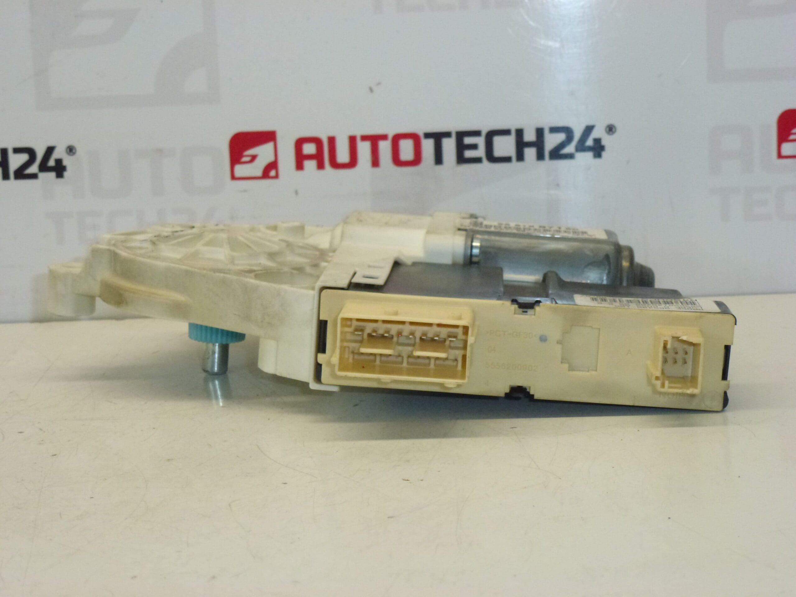 Peugeot 307 højre vinduesmotor 9681587180 9222S4