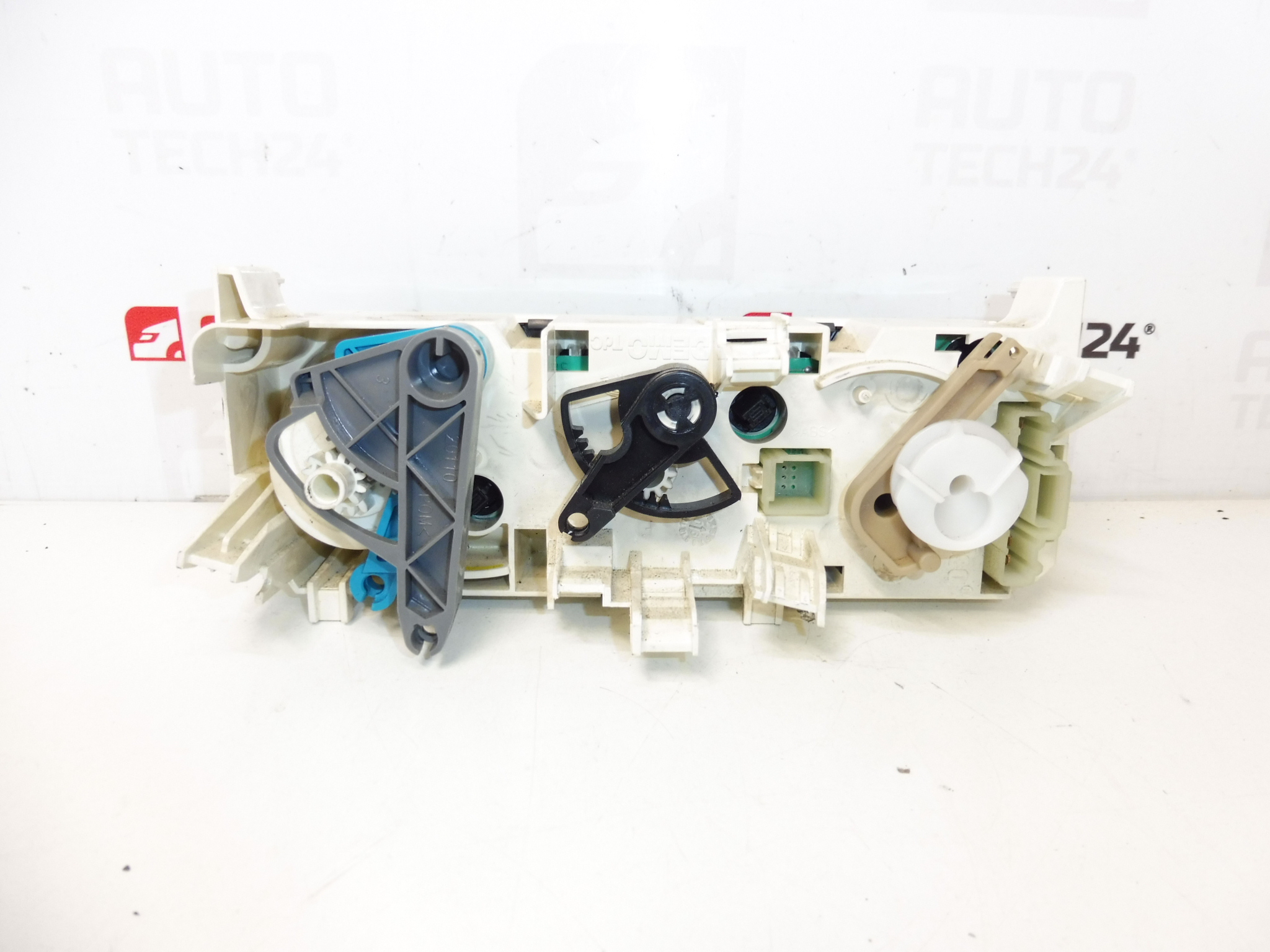 Varmestyring Citroën Berlingo Peugeot Partner 030808E 6451NL