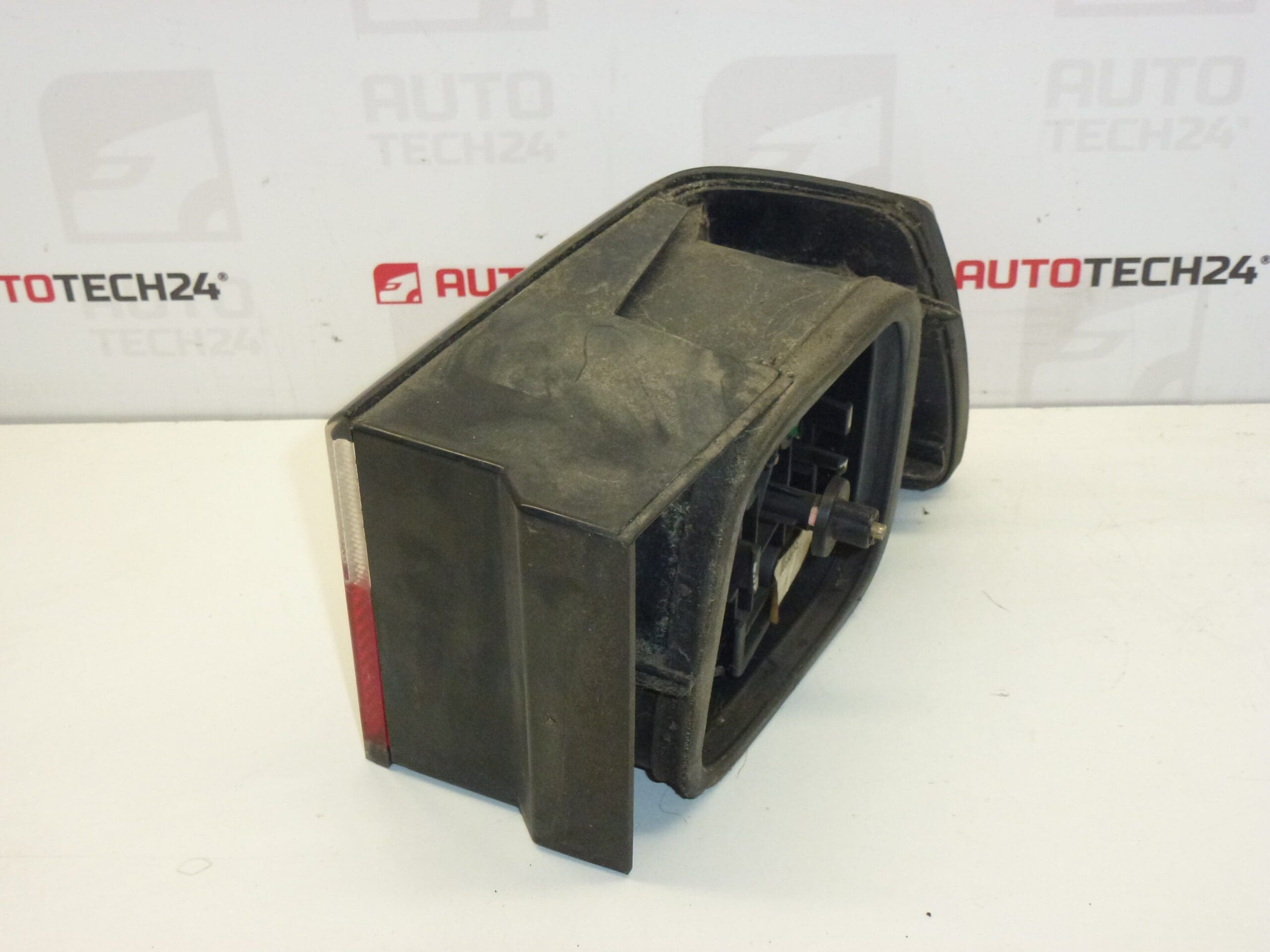 Venstre bagskærmslygte Citroën Xantia 6350K0