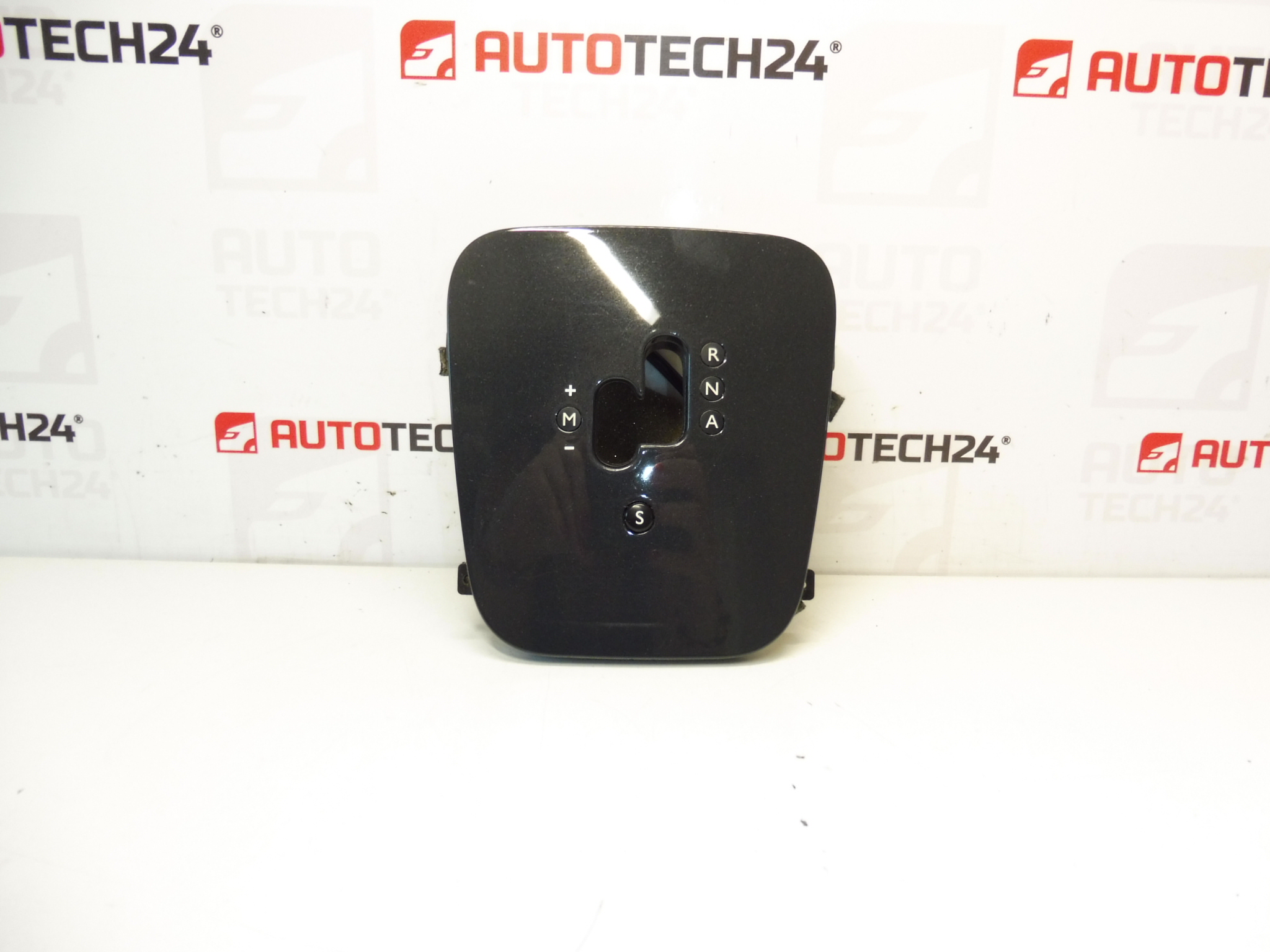 Peugeot 3008 5008 Robotgearkasse 96721270ZE 2461H5