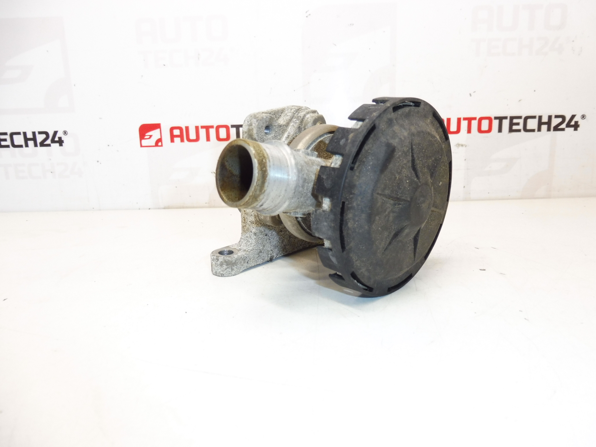 Udstødningsklap 1.1 og 1.4 og 1.6 8V Citroën Peugeot 161824 1628EJ