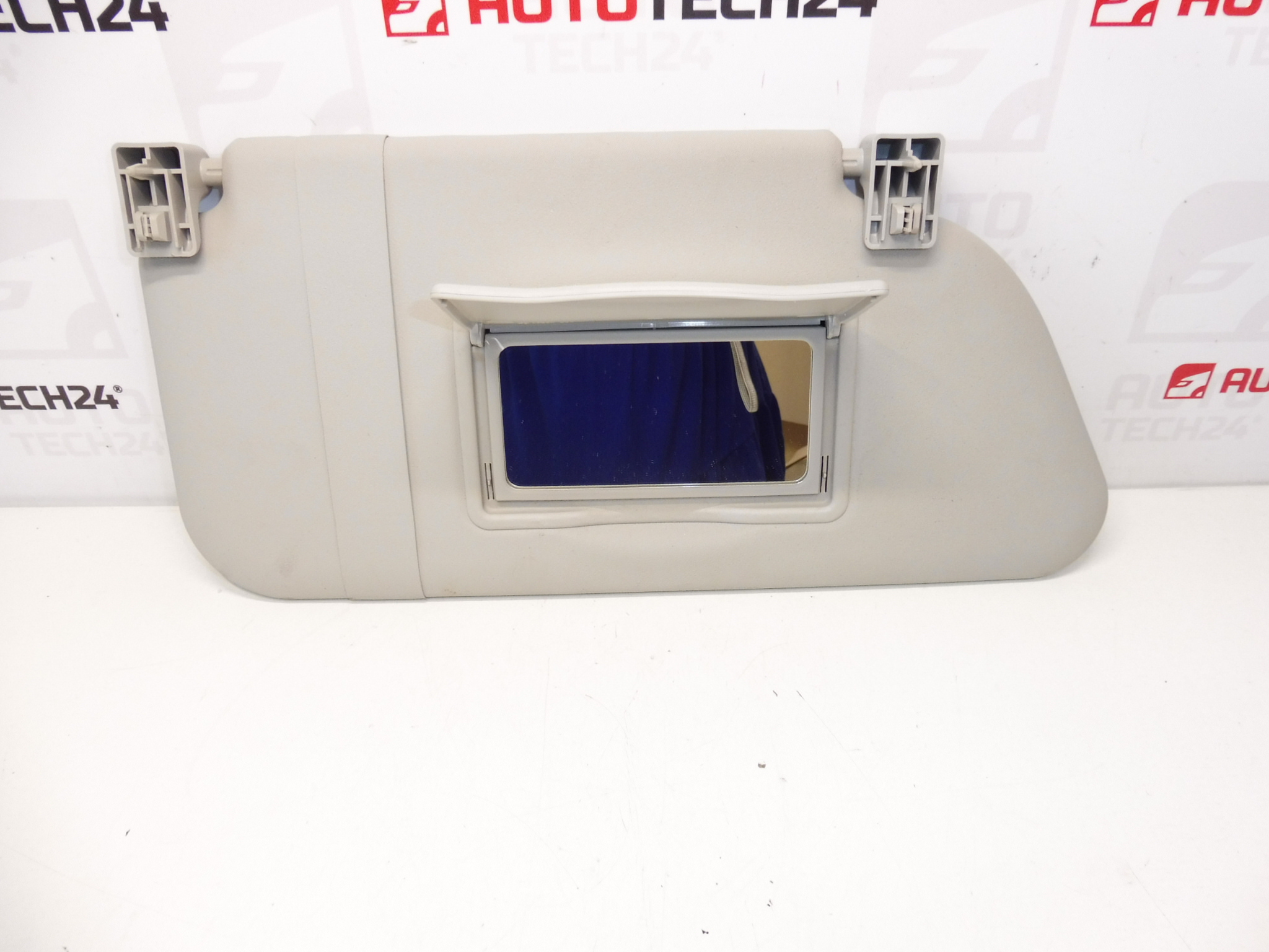 Peugeot 1007 passager solskærm 8143JN