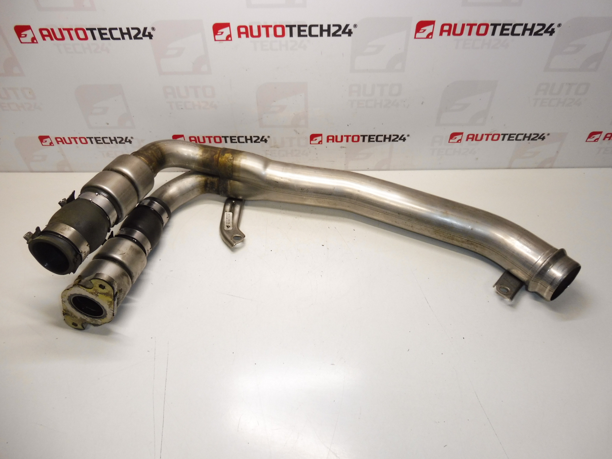 Lufttilslutning Citroën Peugeot 2.2 HDI 125KW 9654971380 0382HF