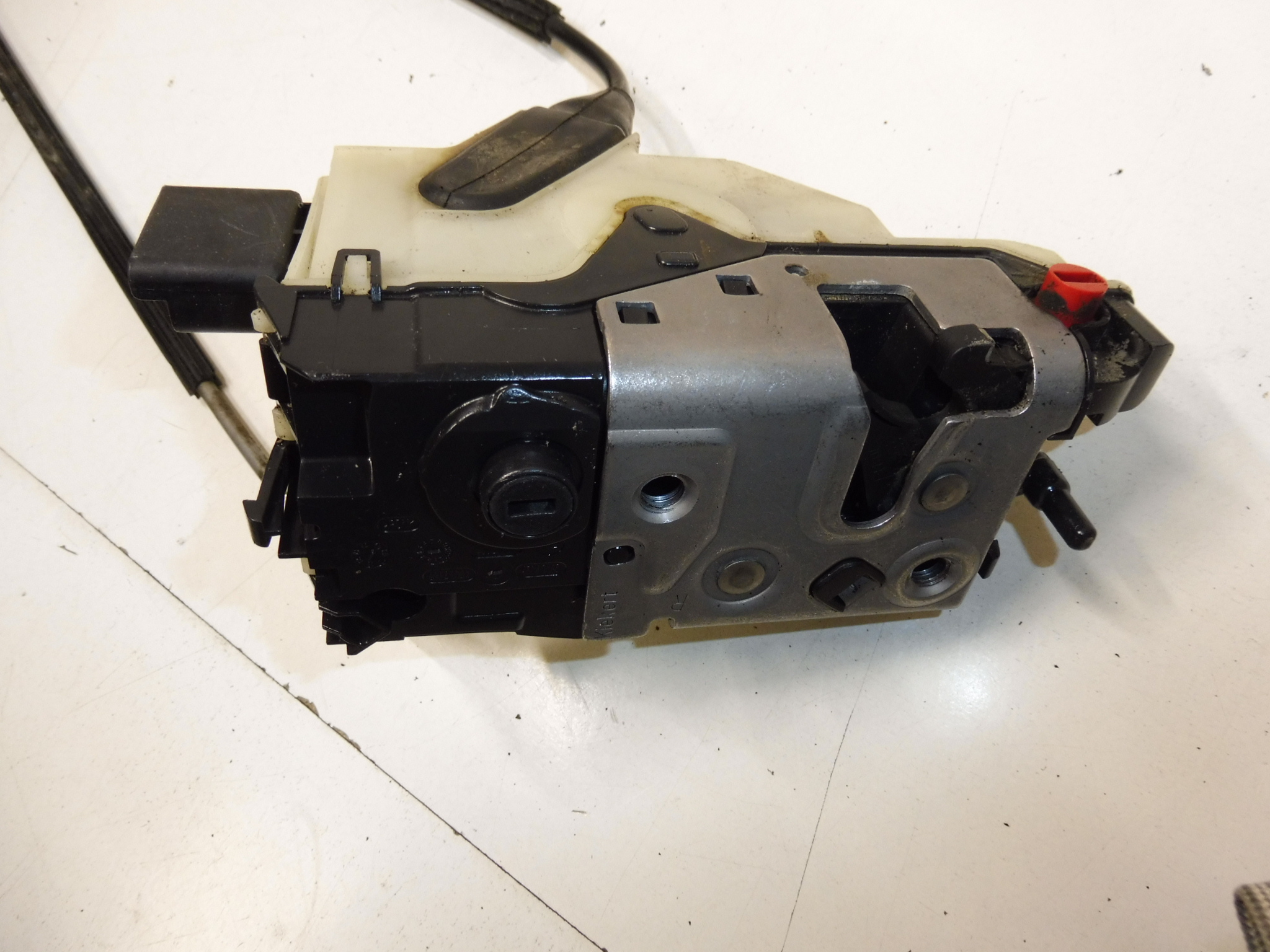 Højre bagdørslås Citroën C4 9685352080 9138AH