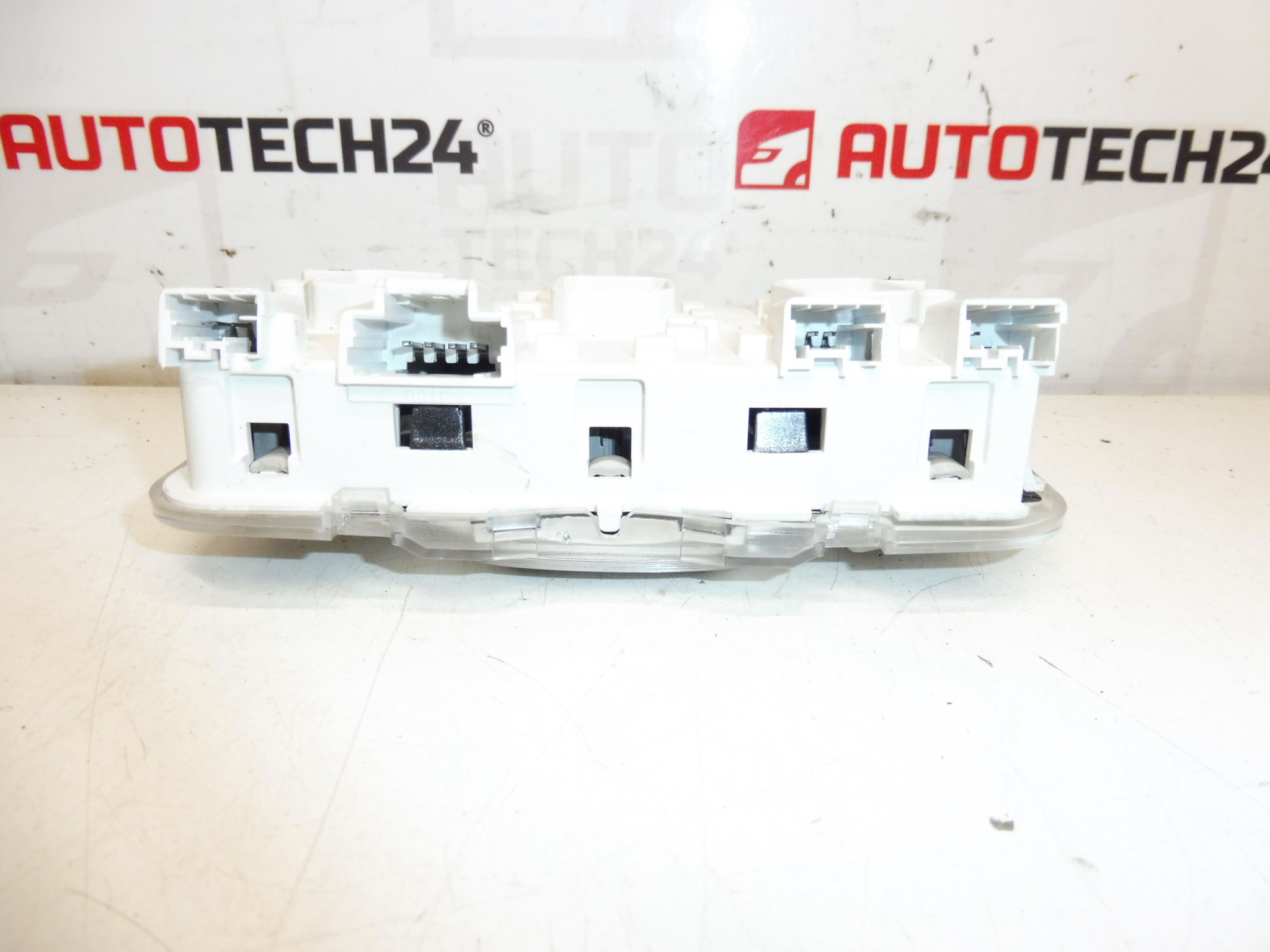 Loftslampe til Citroën Peugeot DS 96781446BJ 6362AS