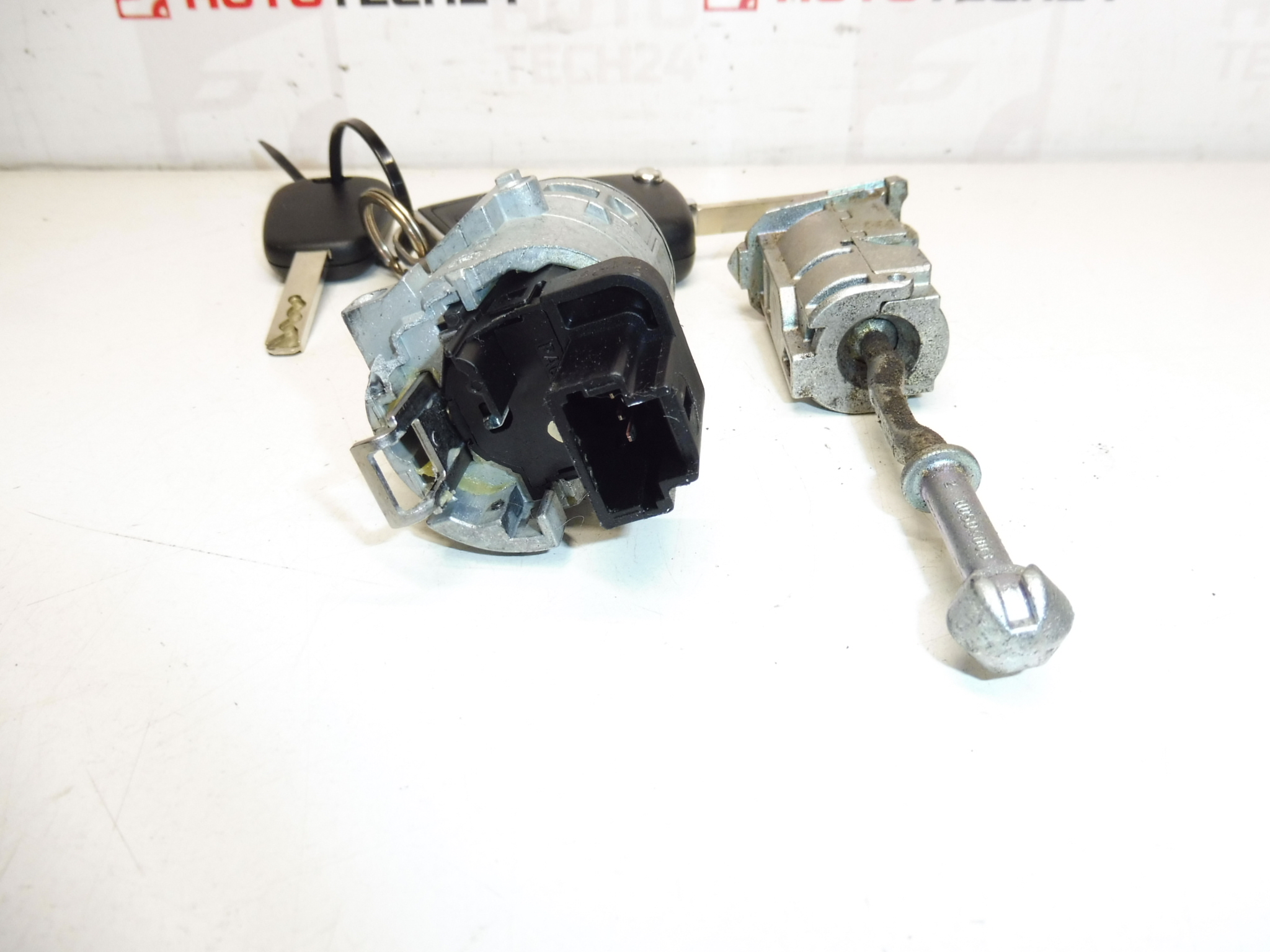 Sæt med låse og 2 nøgler Citroën 9801984780 4162PT