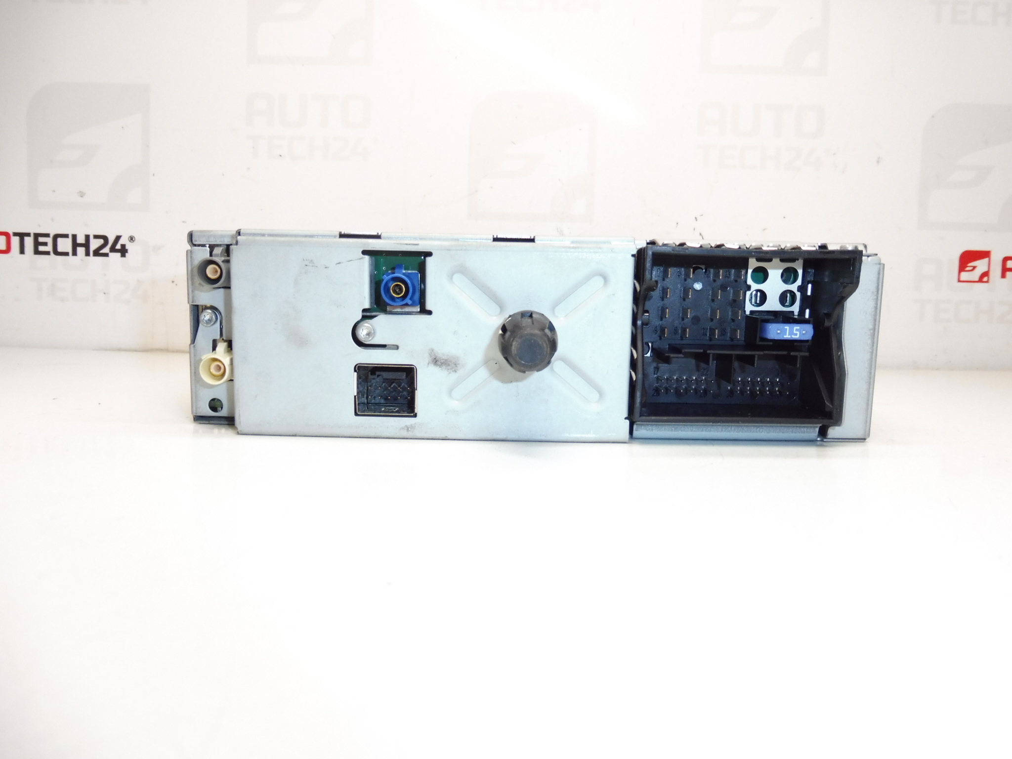 Bilradio RNEG Citroën Peugeot 96751718XT 16095136XT 6579X6