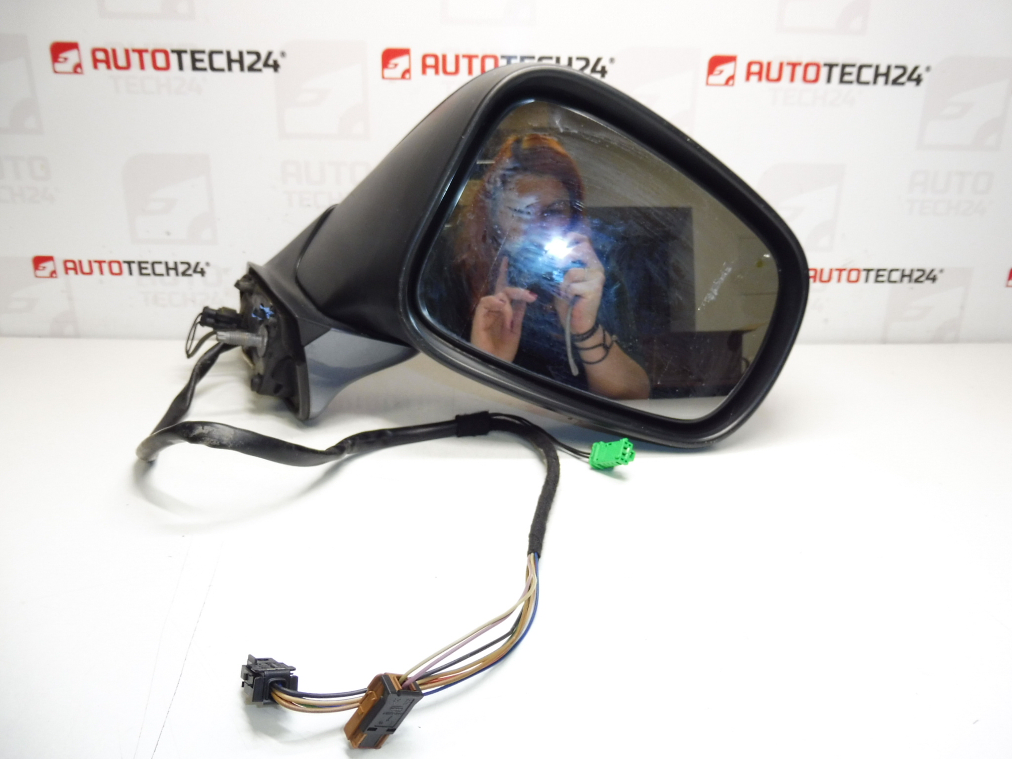 Passager bakspejl EZW Citroën Peugeot 14400785ZW 8154CR