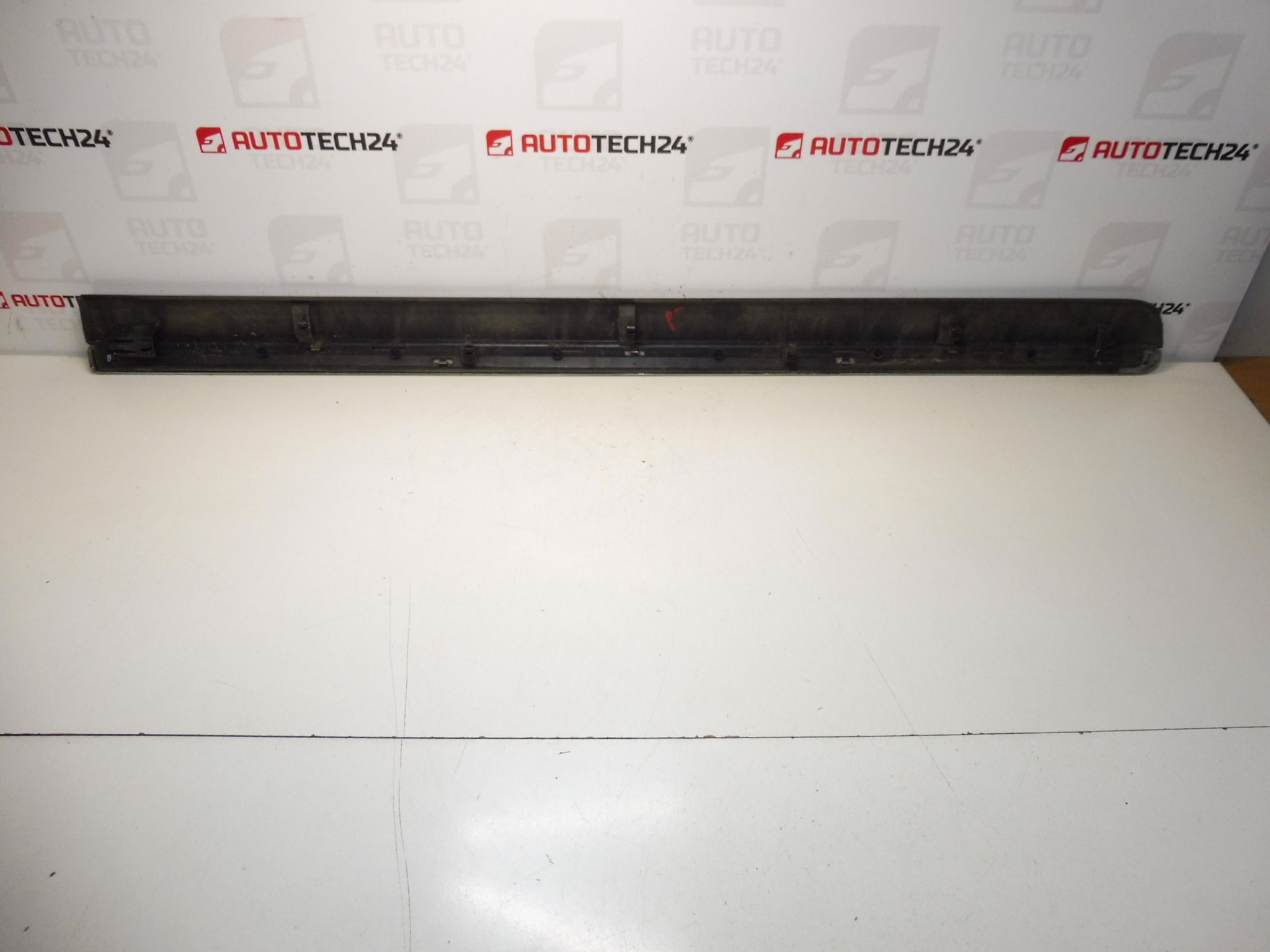 Højre fordørsliste Citroen C8 Peugeot 807 EZW 1401028477 8545GJ