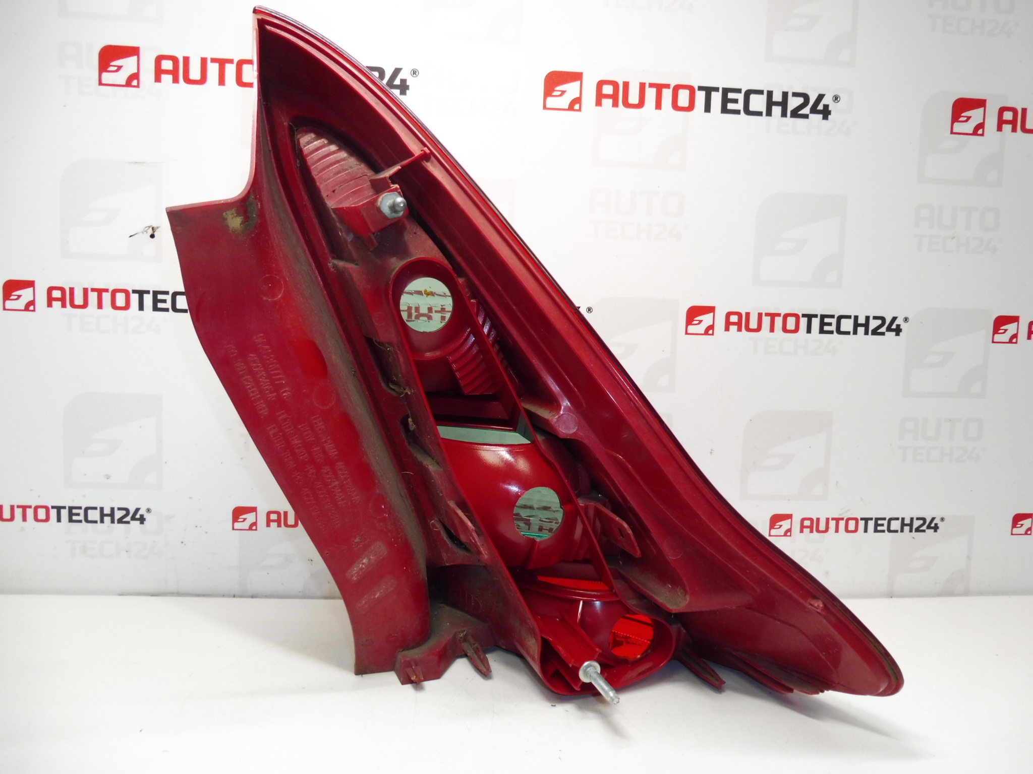 Venstre baglamp lys Citroën C4 3 Doors Uden Socket 9646801777 6350T6