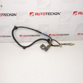 Bagsiden af ​​negativ polbatteri Citroën C1 Peugeot 107 5642HC