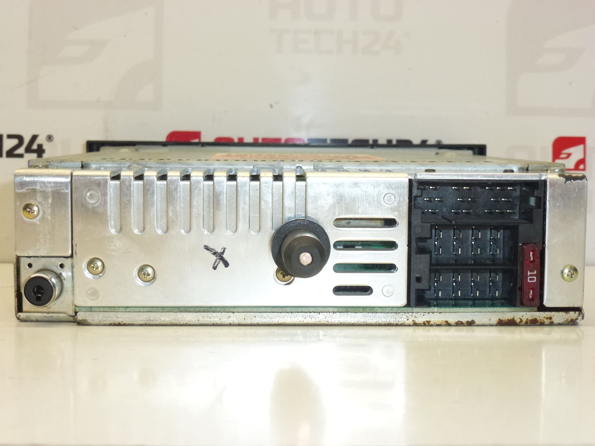 Bilradio CLARION Citroën Peugeot 96476647XT 6564JW