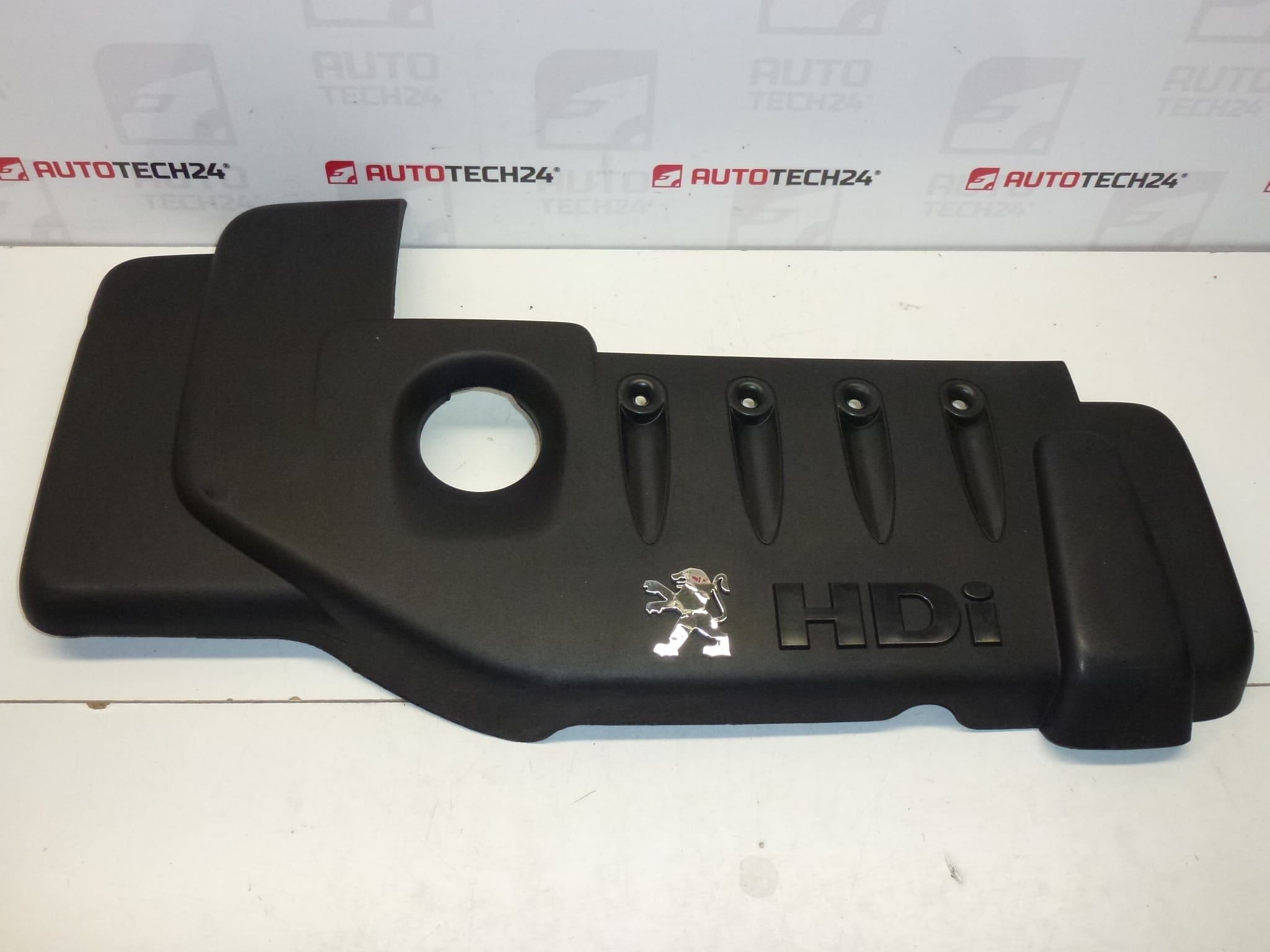 Motordæksel 1.4 HDI Citroën 9645982780 013742