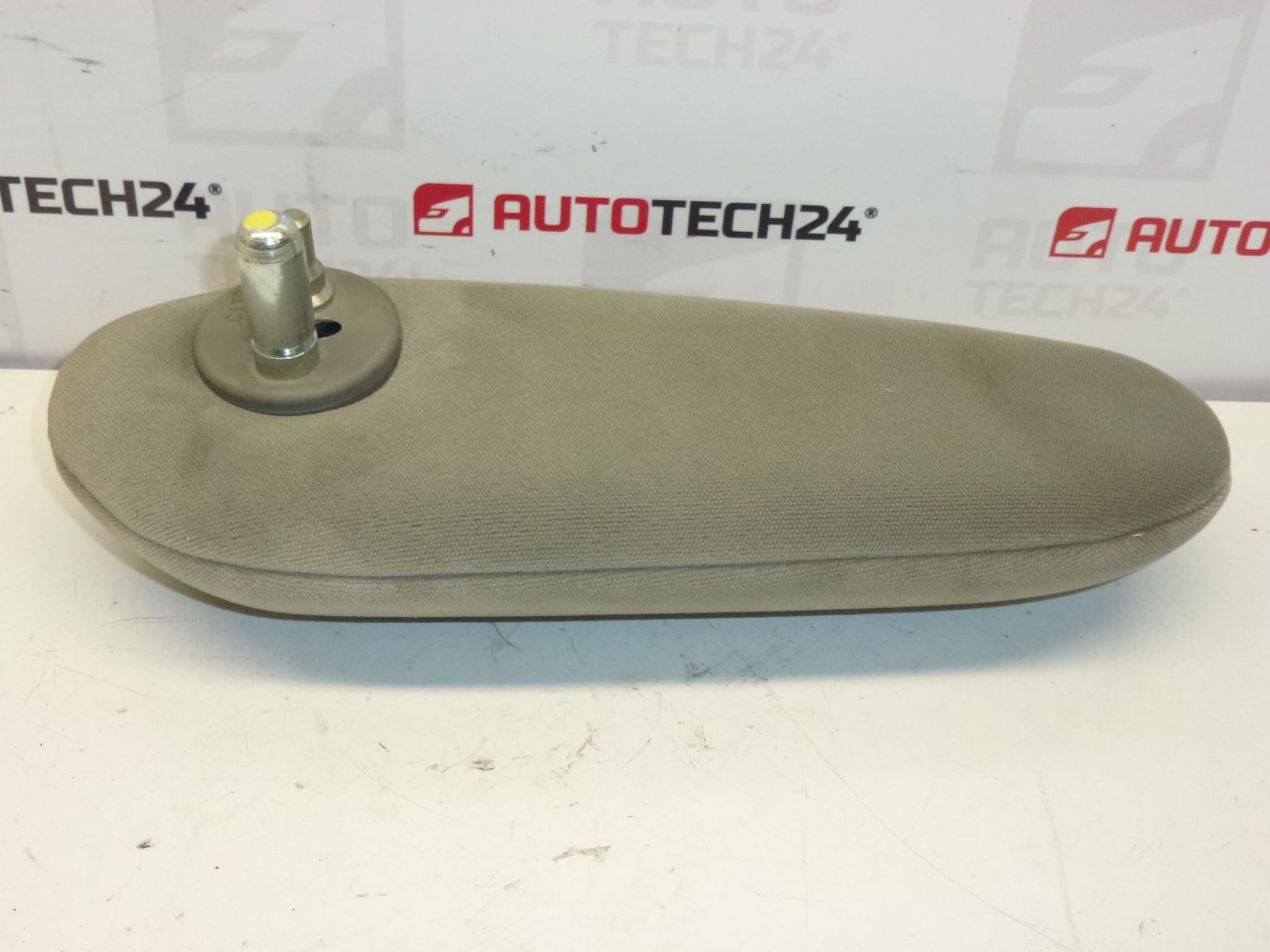 Højre armlæn Citroën Peugeot 8830H3