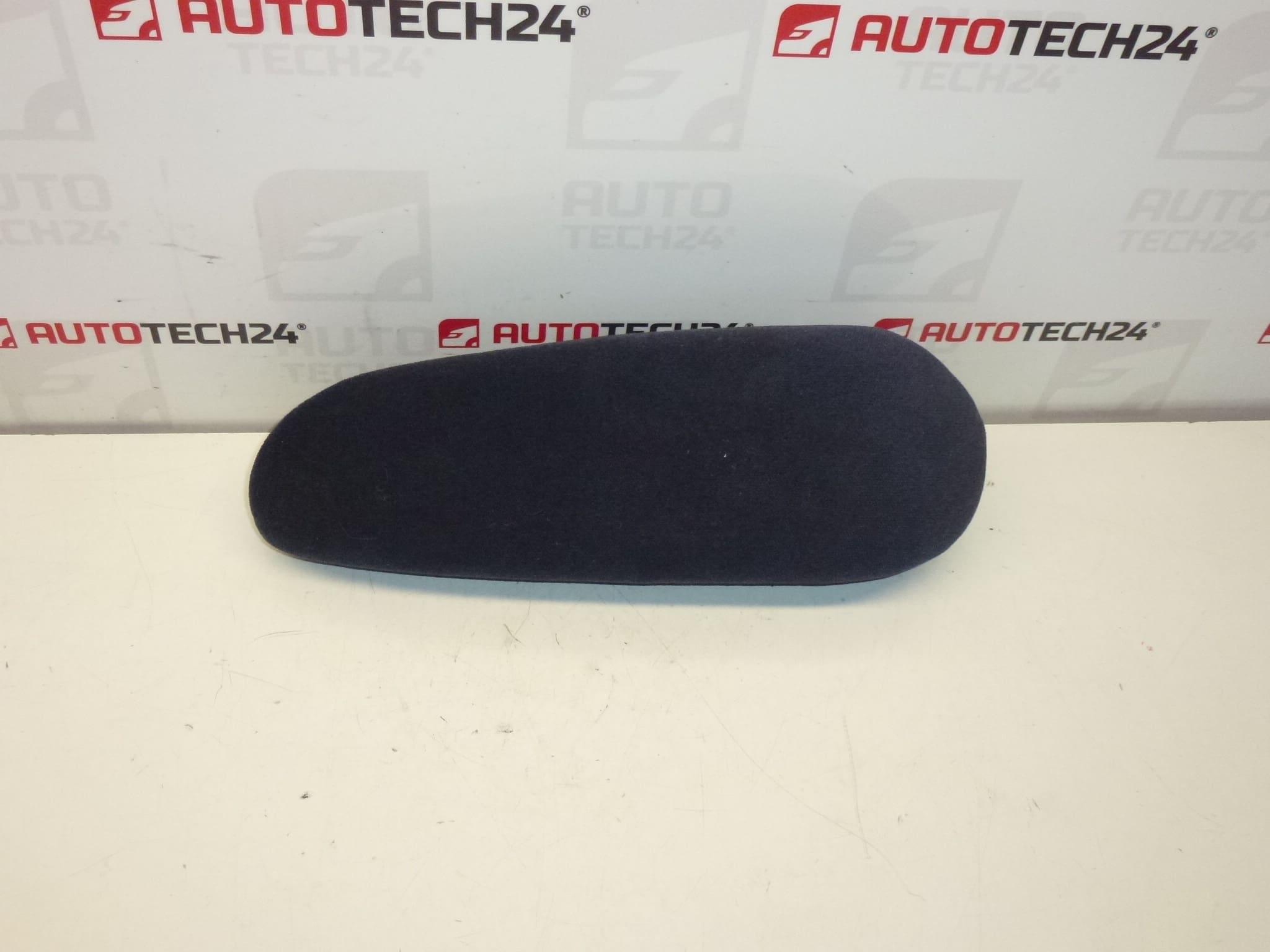 Venstre armlæn Citroën Peugeot 8830H4