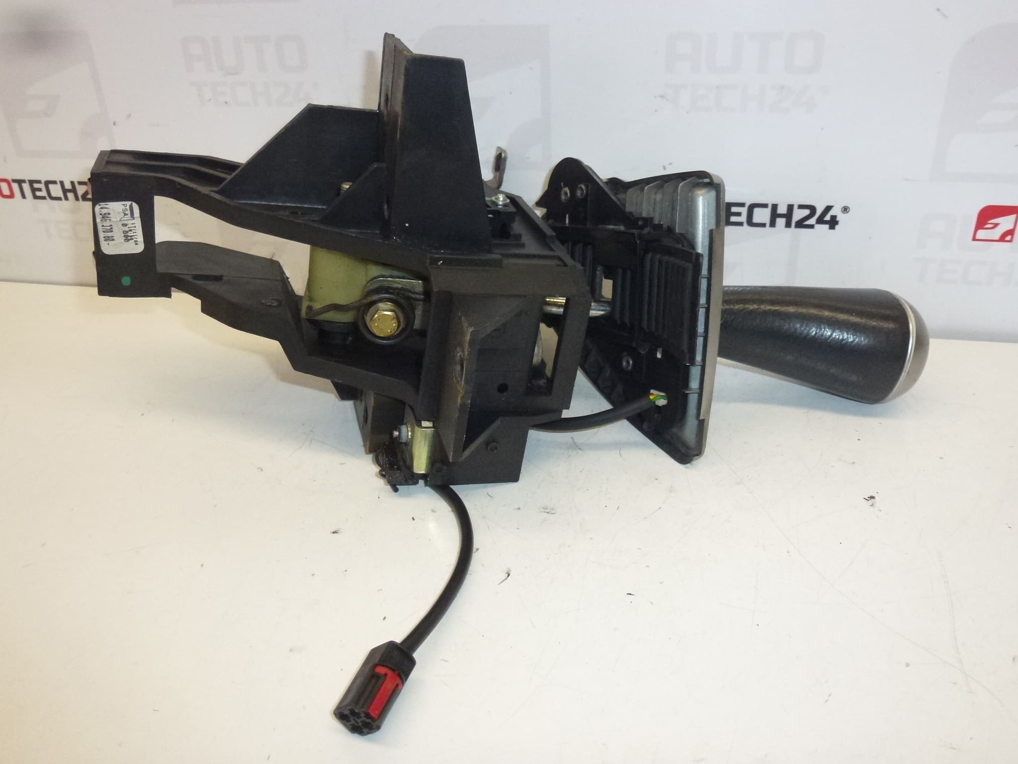 Gearkasse Citroën Peugeot 1494637080 2400V4